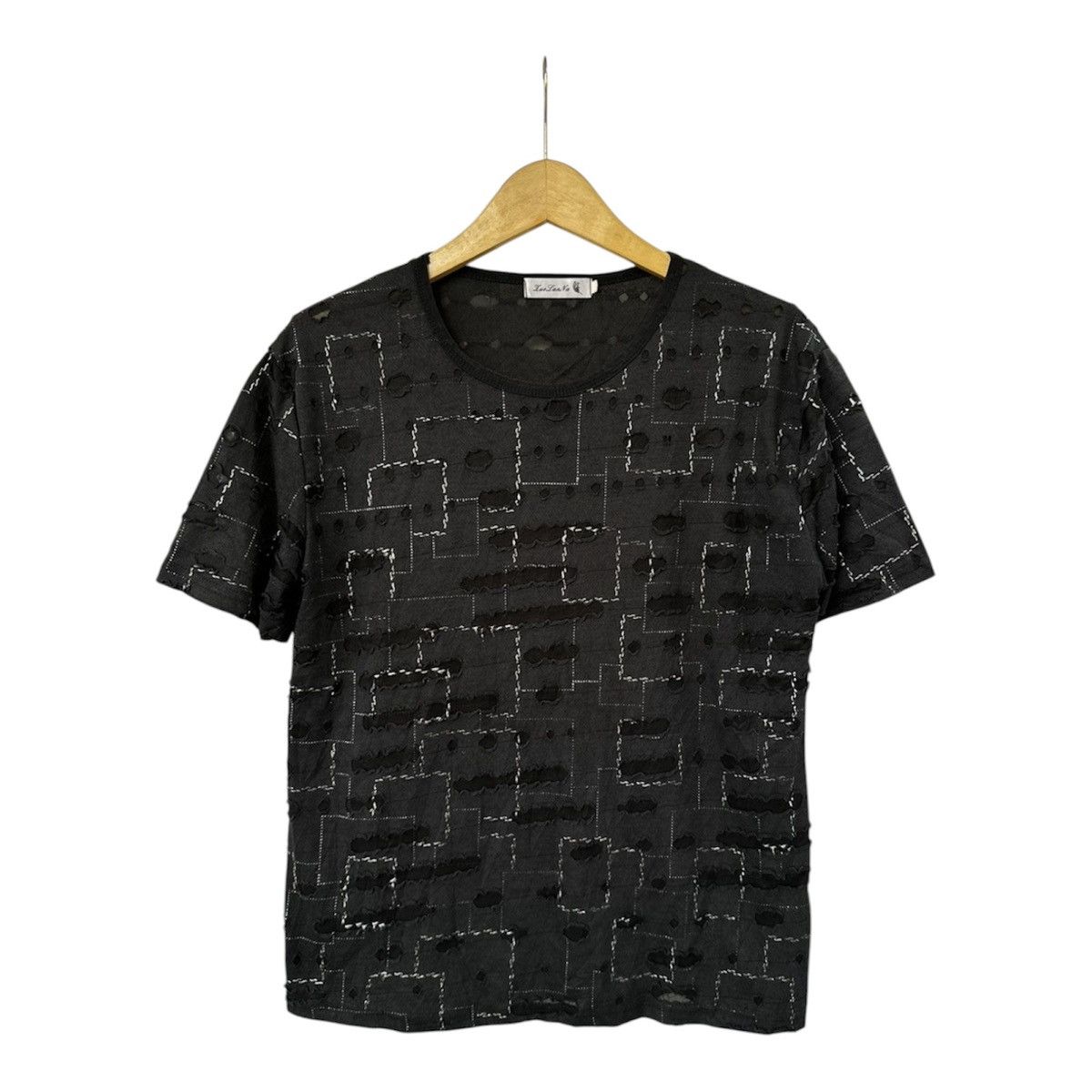 Japanese Brand CRAZY DISTRESSED PUNK STYLED LUO LAN NA TSHIRT Size US M / EU 48-50 / 2 - 1 Thumbnail