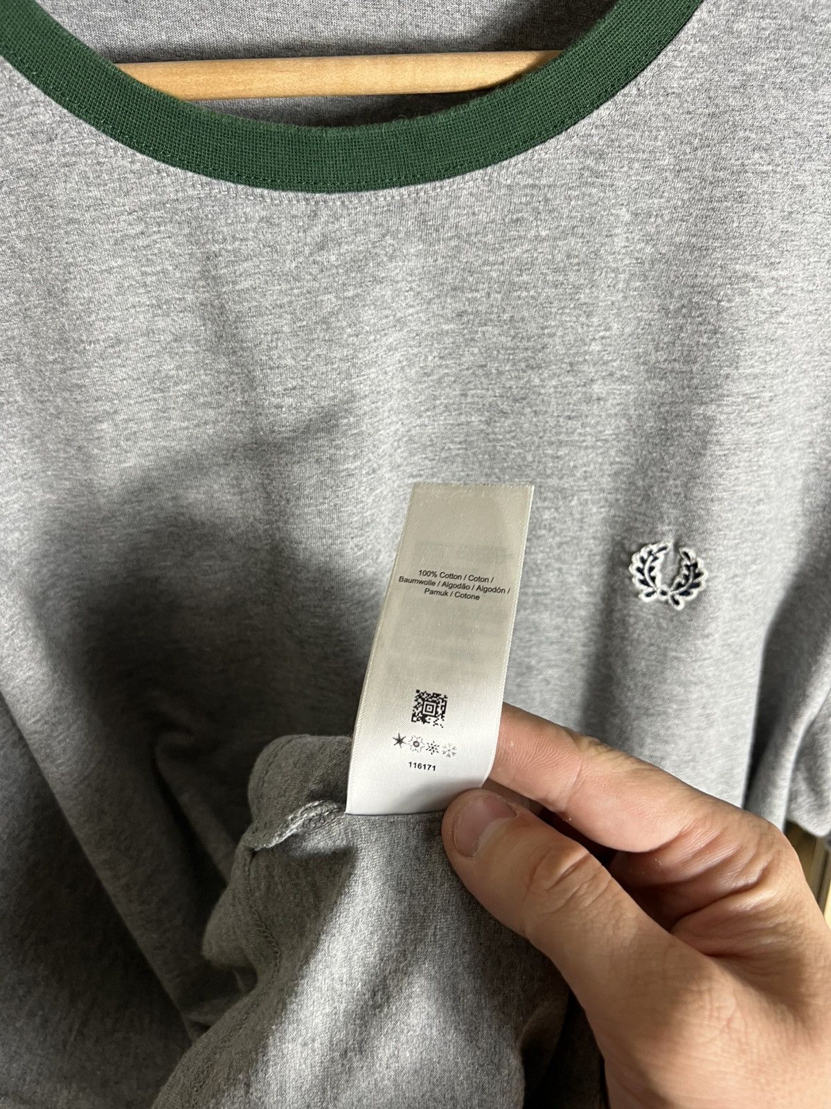 Fred Perry Fred Perry T-Shirts Luxury Vintage Y2K Size US XXL / EU 58 / 5 - 7 Thumbnail