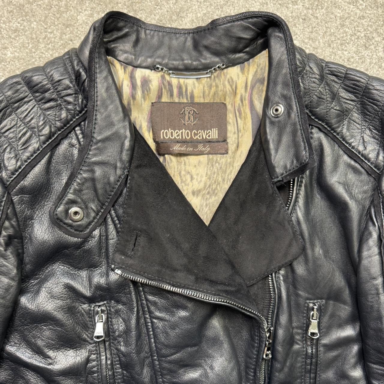 Roberto Cavalli Roberto Cavalli black leather jacket with asymmetrical Size M / US 6-8 / IT 42-44 - 2 Thumbnail