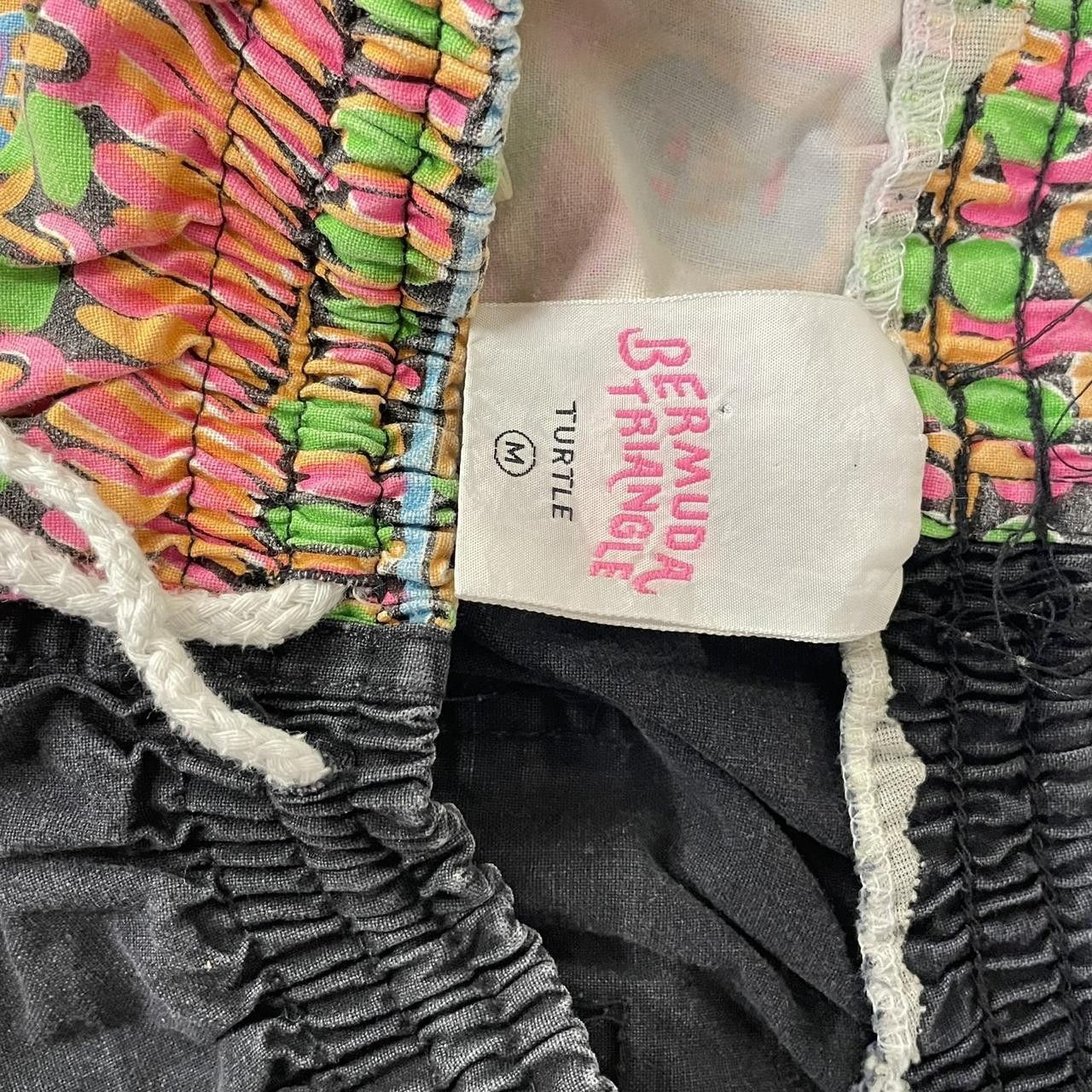 Other Bermuda Triangle Vintage Turtle Patchwork Shorts Size US 32 / EU 48 - 4 Thumbnail
