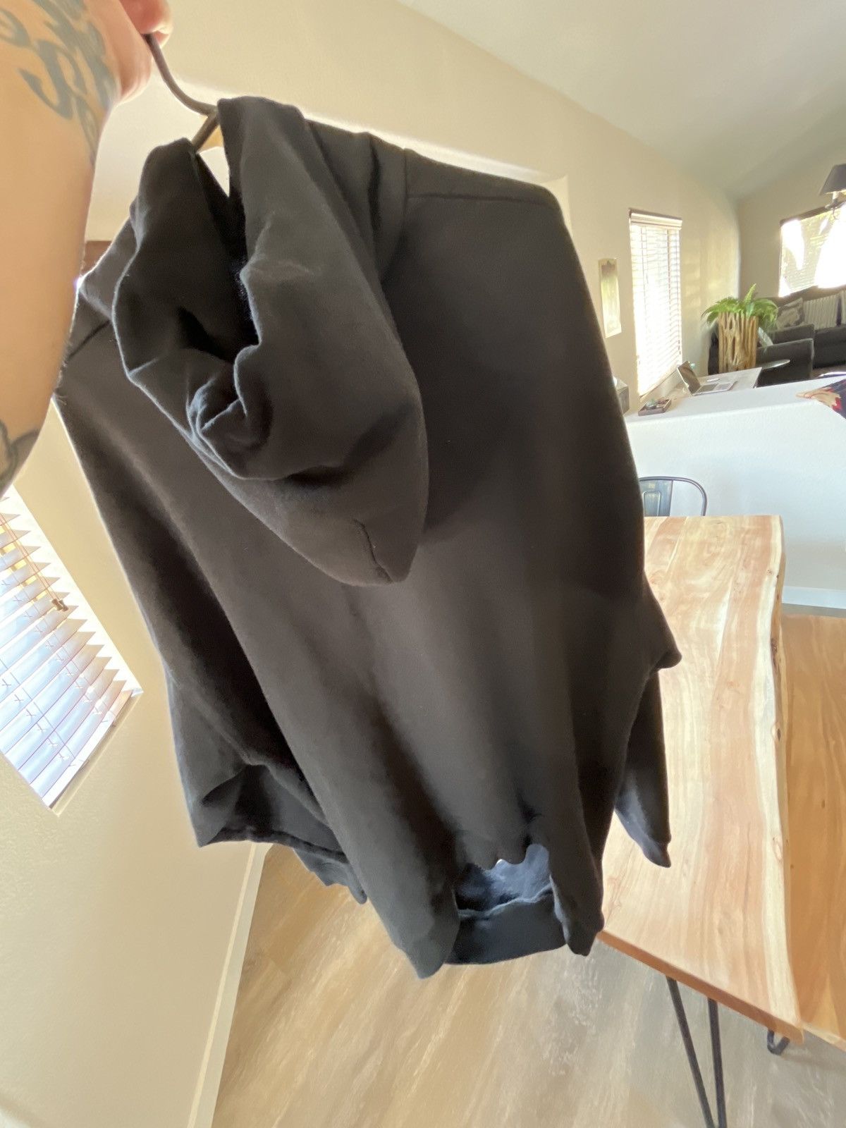 Balenciaga Black hoodie Size US M / EU 48-50 / 2 - 8 Thumbnail