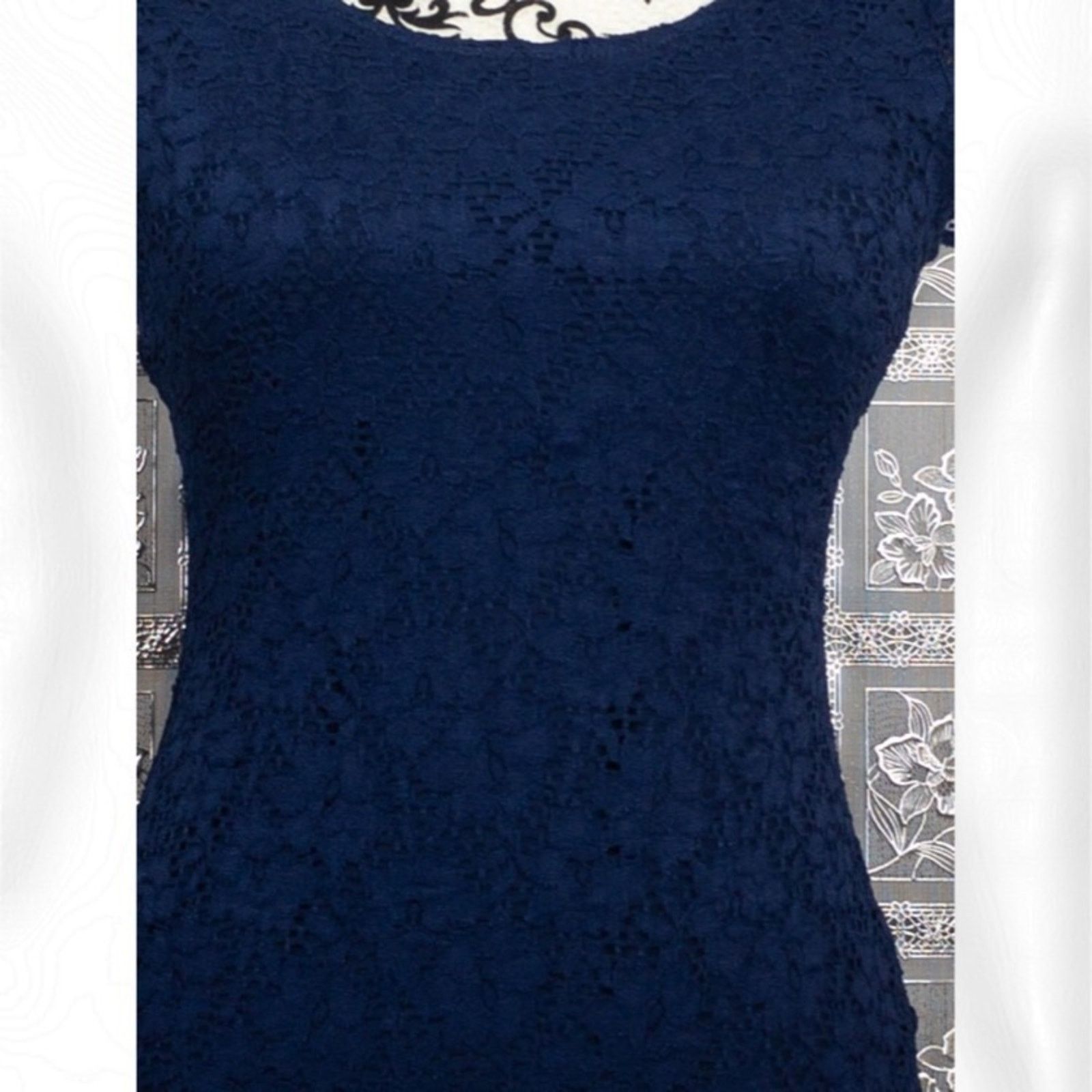 Forever 21 NWT Forever 21 Navy Blue Floral Lace Dress Size M Size M / US 6-8 / IT 42-44 - 4 Thumbnail