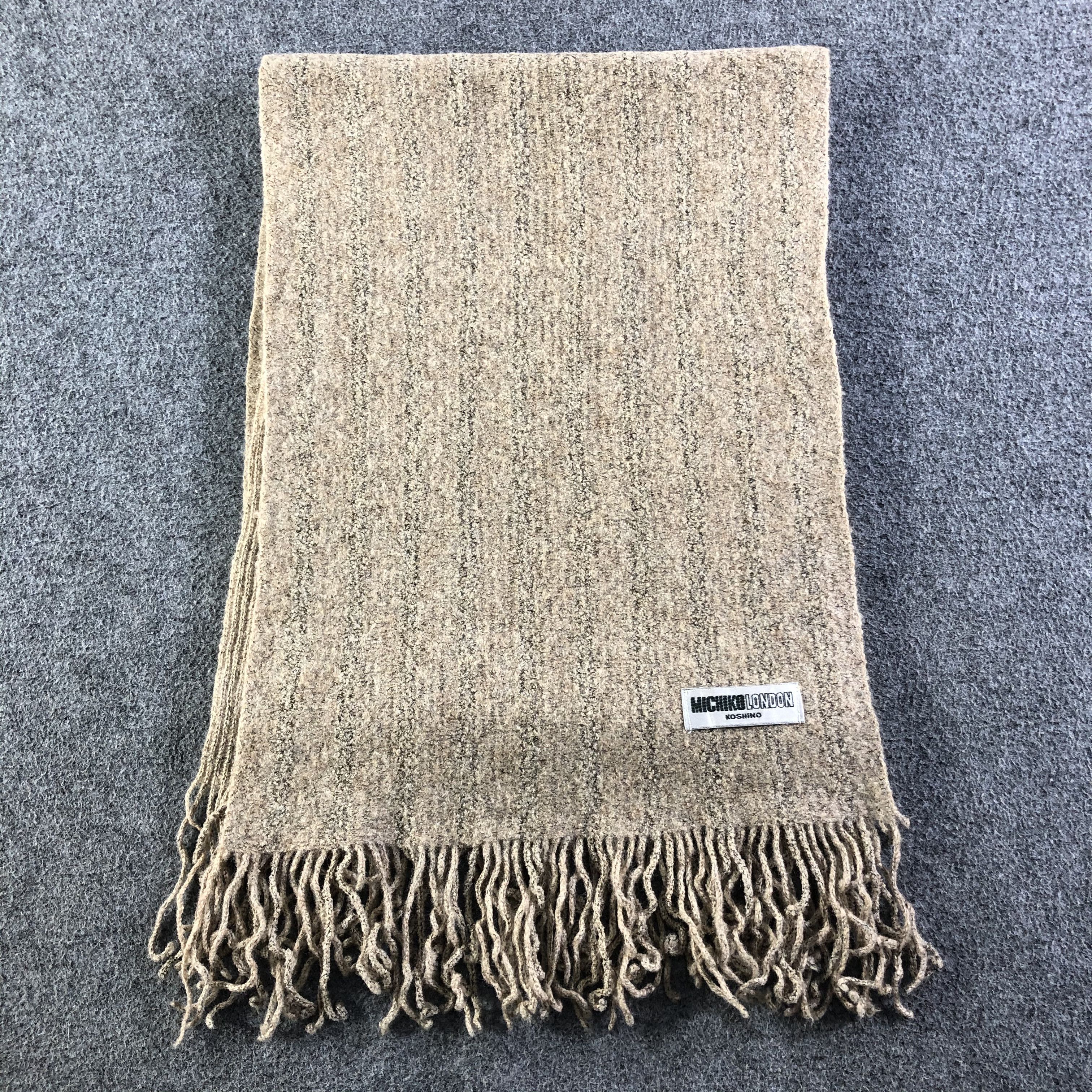 Michiko Koshino London Michiko Koshino London Scarf / Muffler / Neckwear Size ONE SIZE - 5 Thumbnail