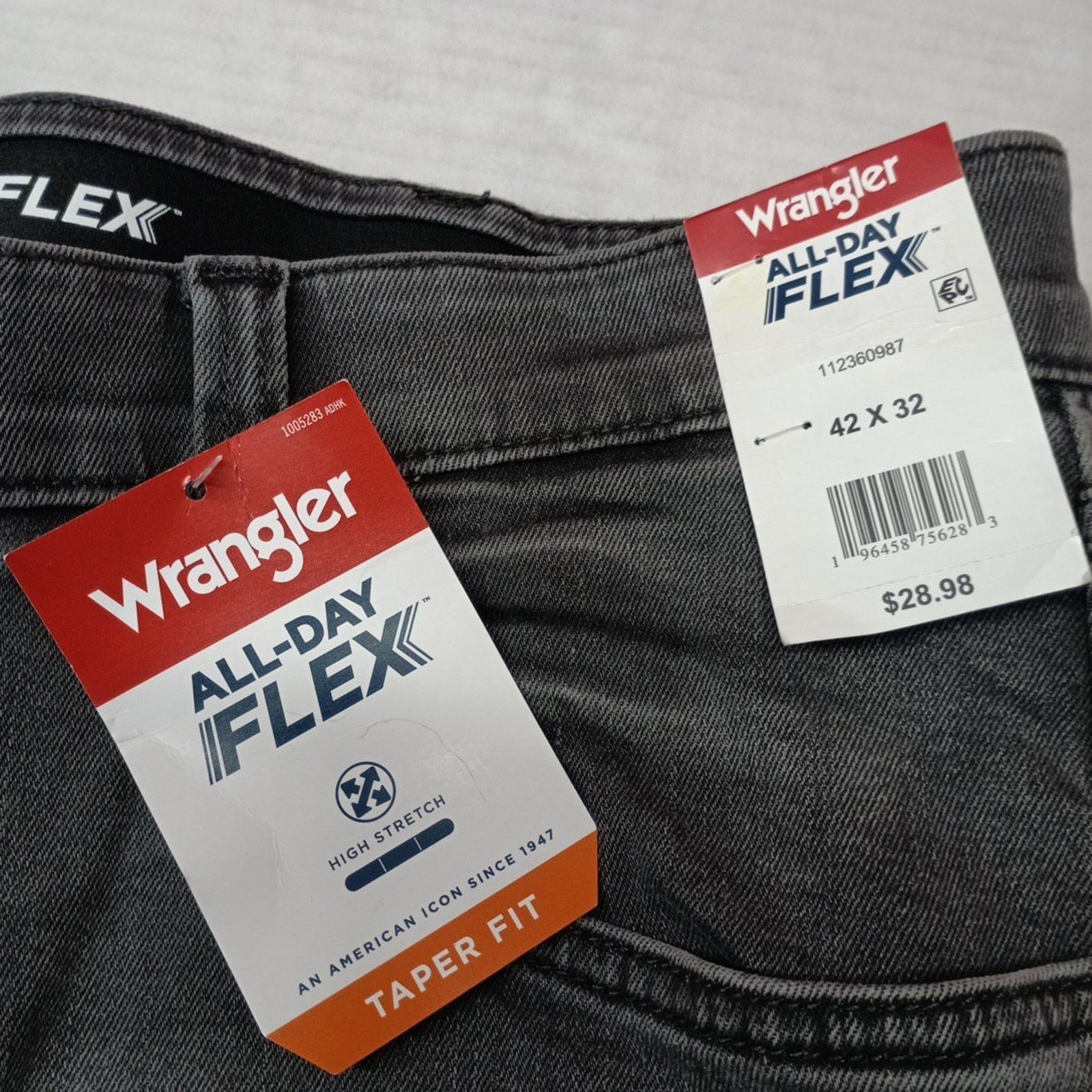 Wrangler Wrangler Jeans Men's Size 42x32 Black Taper Fit High Stretch Size US 42 / EU 58 - 2 Thumbnail