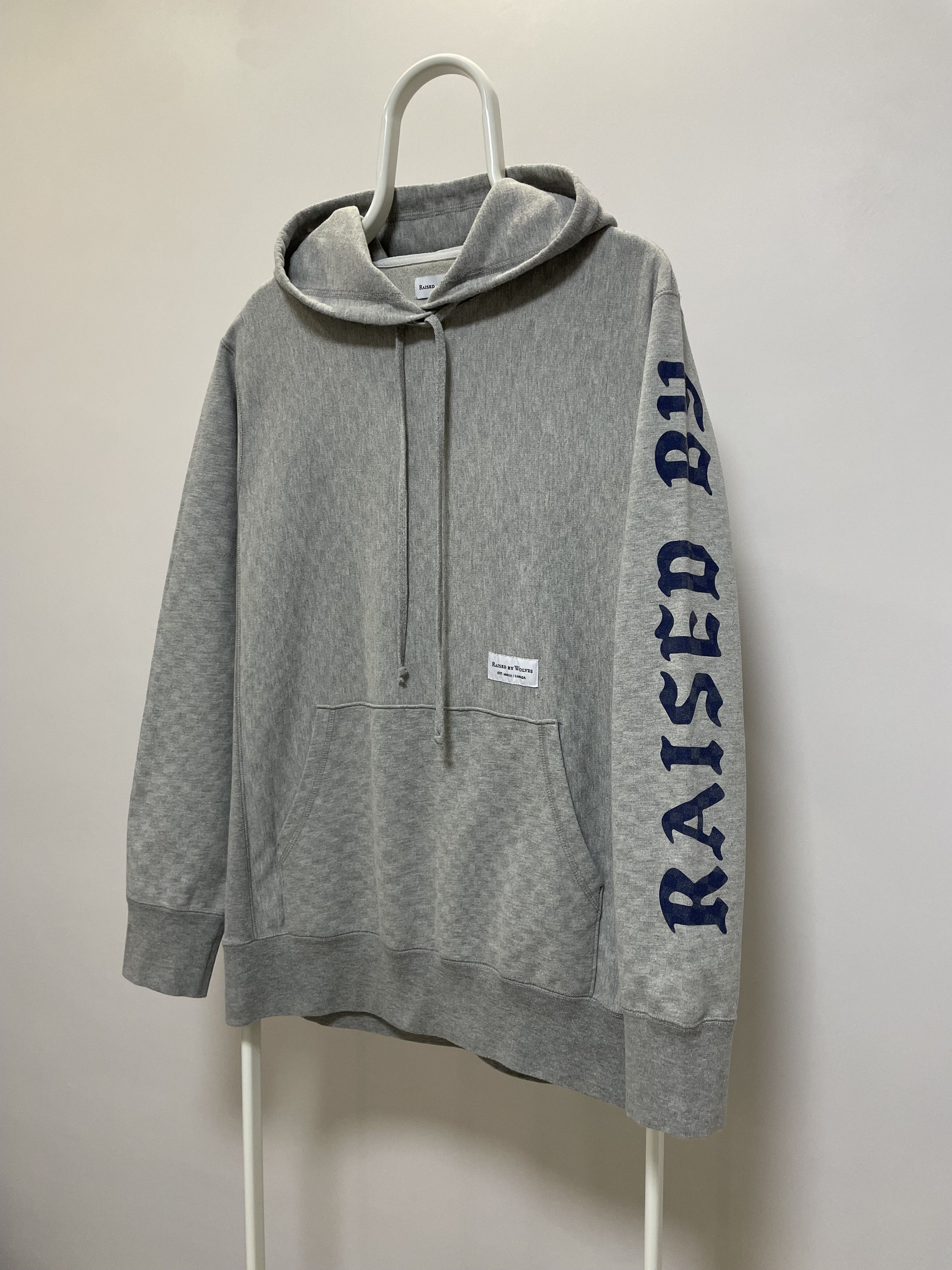 Raised By Wolves Raised By Wolves Hoodie Big Logo Hoody Canada Sweat Gray Size US L / EU 52-54 / 3 - 4 Thumbnail