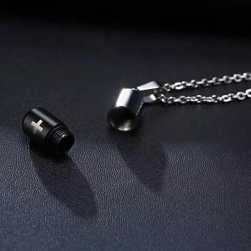 Jewelry Hollow Pill Necklace Size ONE SIZE - 4 Thumbnail