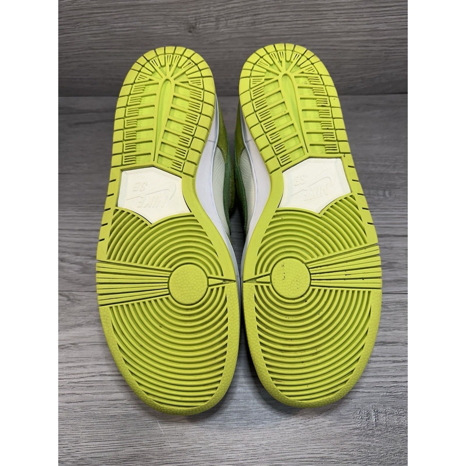 Nike Nike Dunk Pro SB Low Fruity Pack - Green Apple - Size 10.5 Size US 10.5 / EU 43-44 - 6 Thumbnail