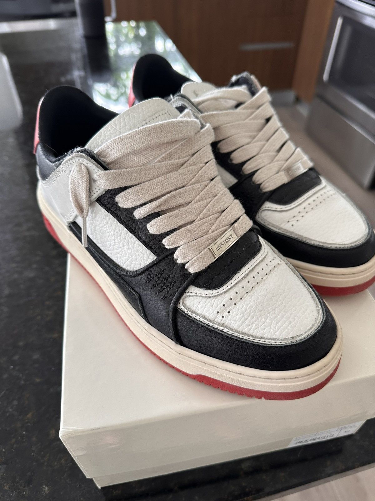 Represent Clo. Apex Red Black Off White Size US 7 / EU 40 - 1 Thumbnail