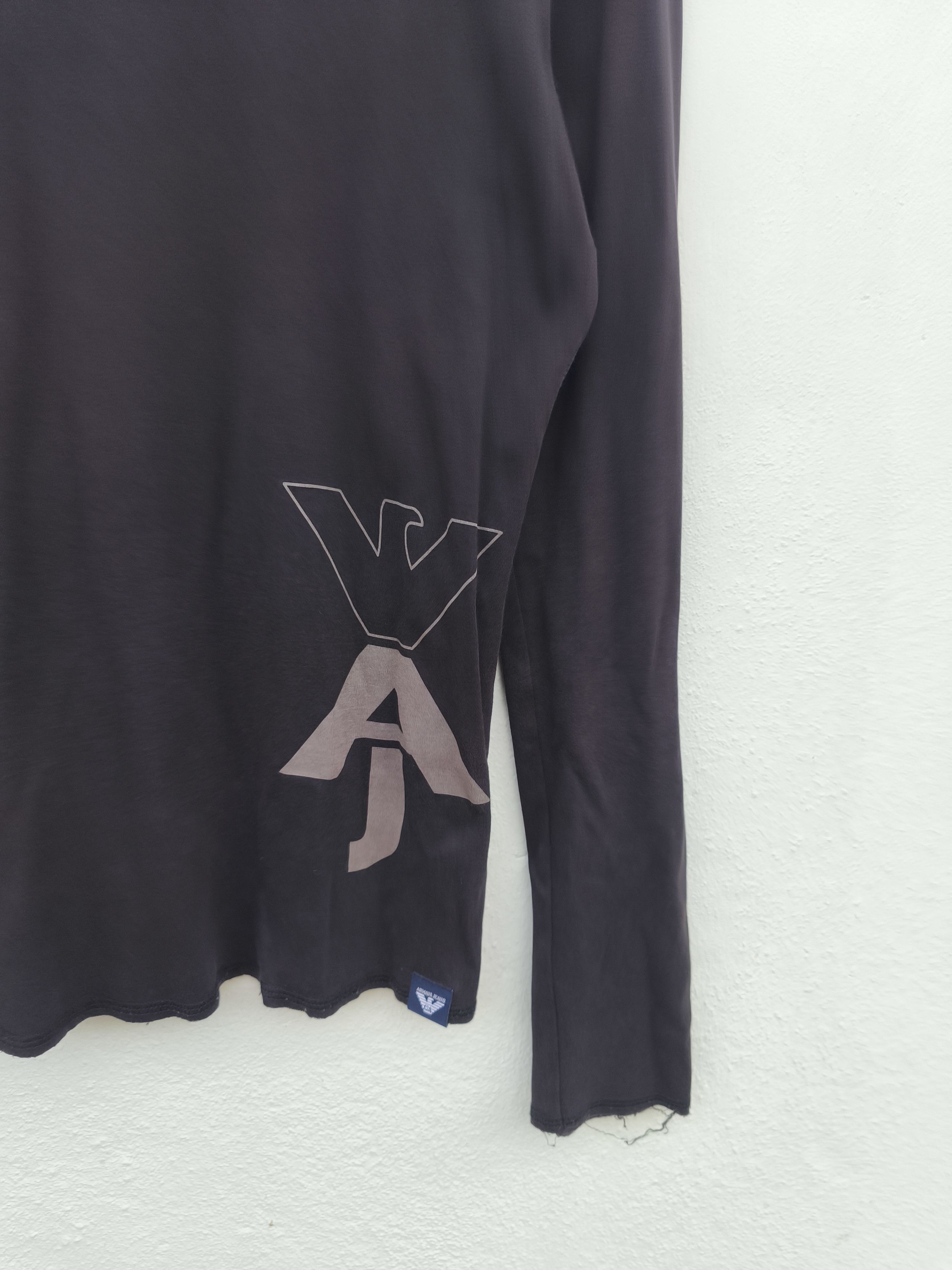 Armani Armani Jeans t shirt long sleeve distressed design luxury Size US M / EU 48-50 / 2 - 2 Thumbnail