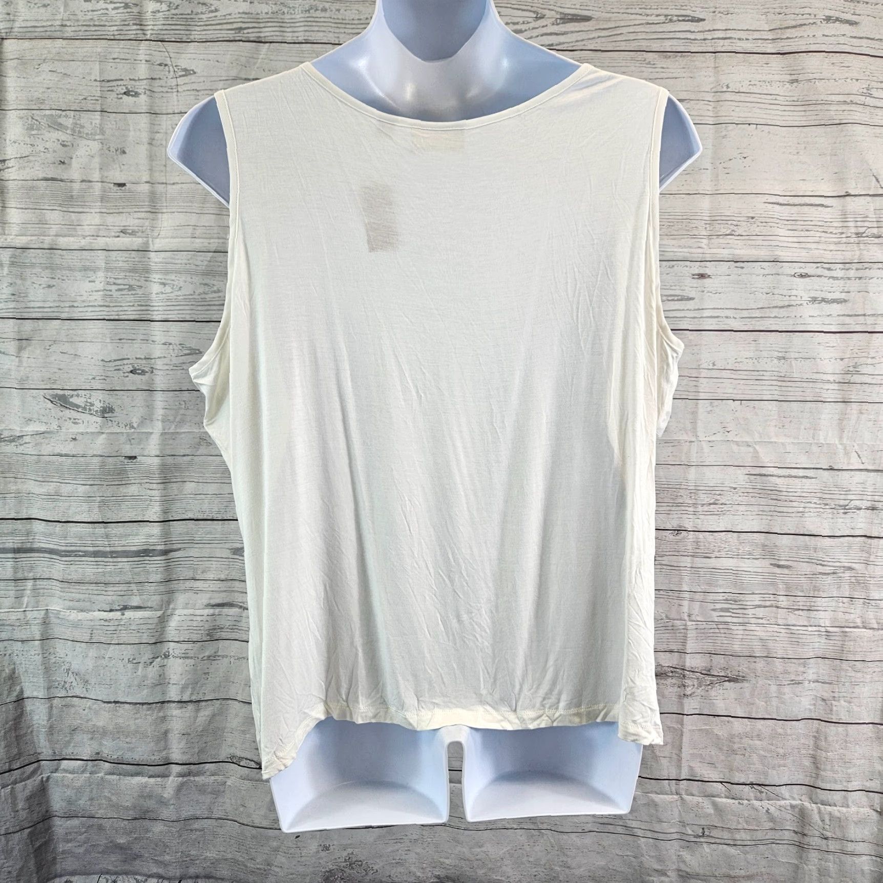 Avenue Avenue Top Womens Sz 22/24 White Sleeveless Layered Sequins Size 3XL / US 20-22 - 4 Thumbnail