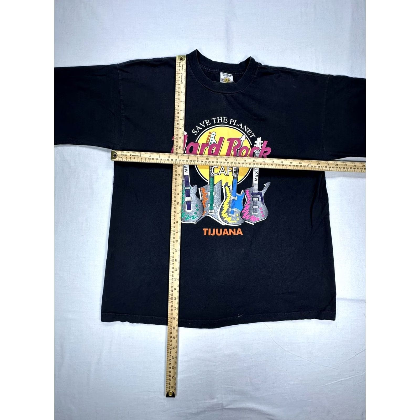 Hard Rock Cafe VINTAGE Hard Rock T-Shirt Mens Graphic Logo 90s 1990s TIJUANA MEXICO Gray XL, Cotton, Short Sleeve, Crew Neck, Logo, 90s, 80s? Size US M / EU 48-50 / 2 - 2 Thumbnail