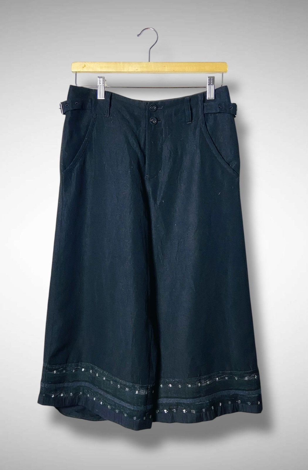 Vivienne Tam Vivienne Tam Wide-Leg Wool-Linen Culottes w Embellished Hem Size 30" / US 8 / IT 44 - 3 Thumbnail