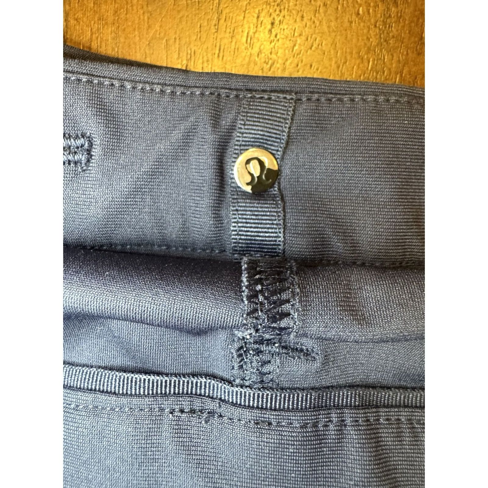 Lululemon Lululemon Mens Blue Pant Atheisure Golf Work Chino 34x28 Polyester Spandex Zip Button Pants Mens Blue 34 Inseam 28 Size US 34 / EU 50 - 7 Thumbnail