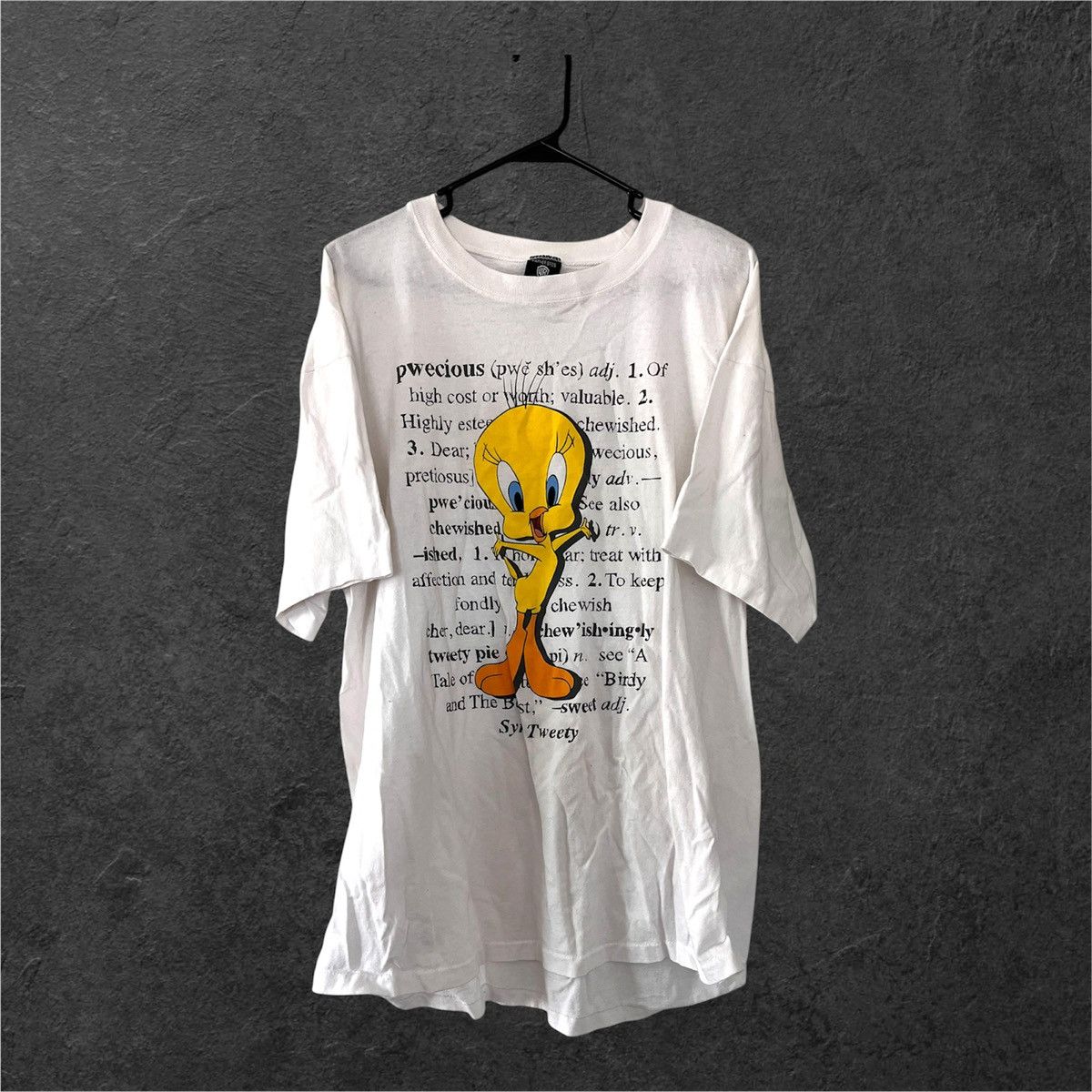 Warner Bros Tweety bird Looney Tunes white cotton tee Size US XXL / EU 58 / 5 - 1 Thumbnail