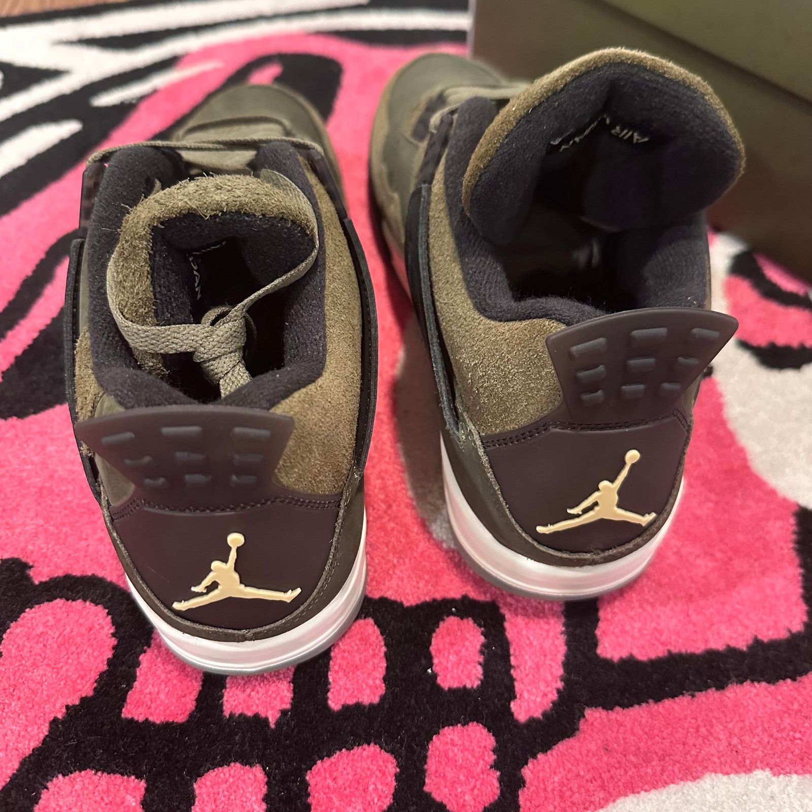 Jordan Brand Jordan 4 Retro SE Craft Medium Olive - Size 11.5 - Brand New Size US 11.5 / EU 44-45 - 4 Thumbnail