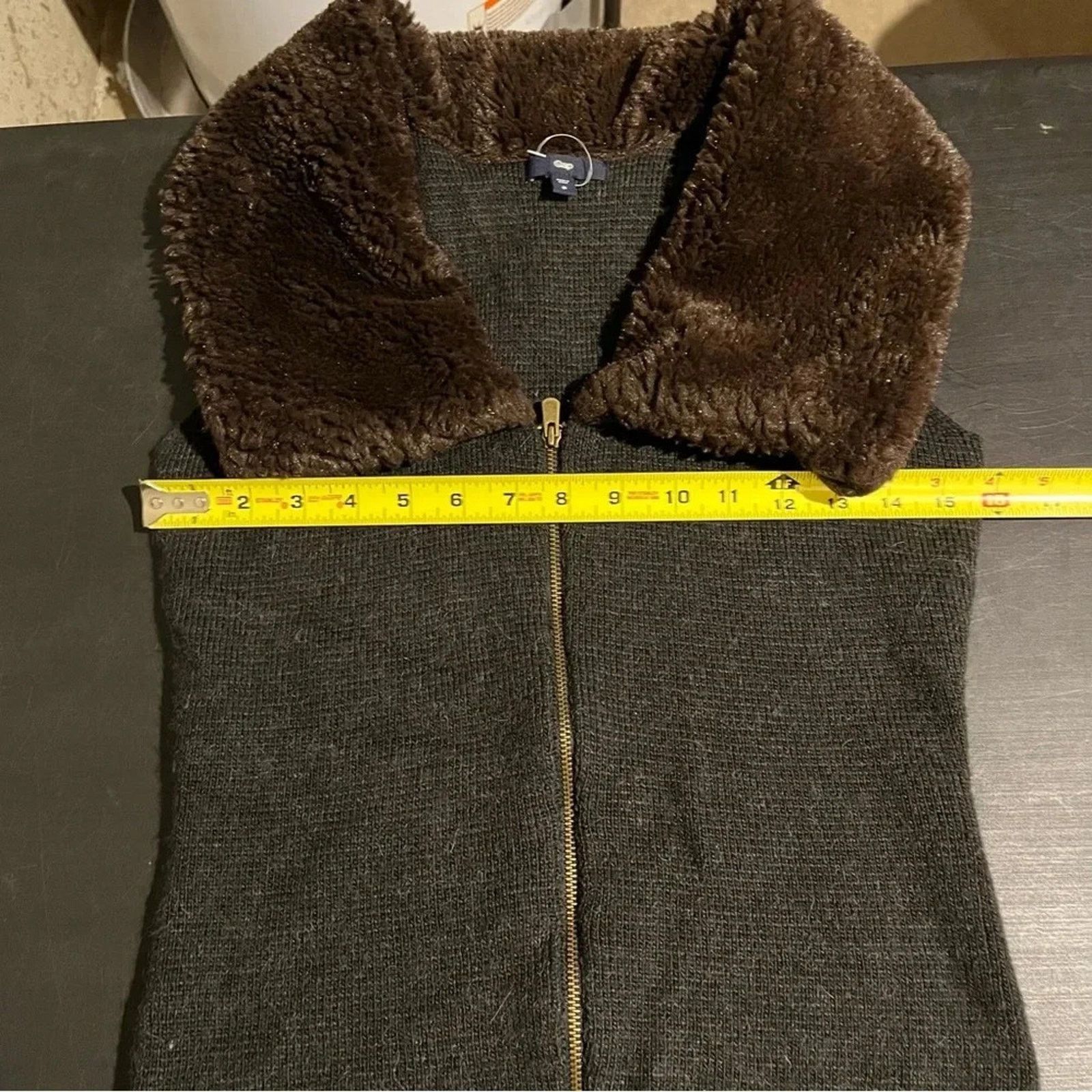 Gap Gap Sweater Vest Full Zipper Wool Brown Faux Fur Collar Size S / US 4 / IT 40 - 7 Thumbnail