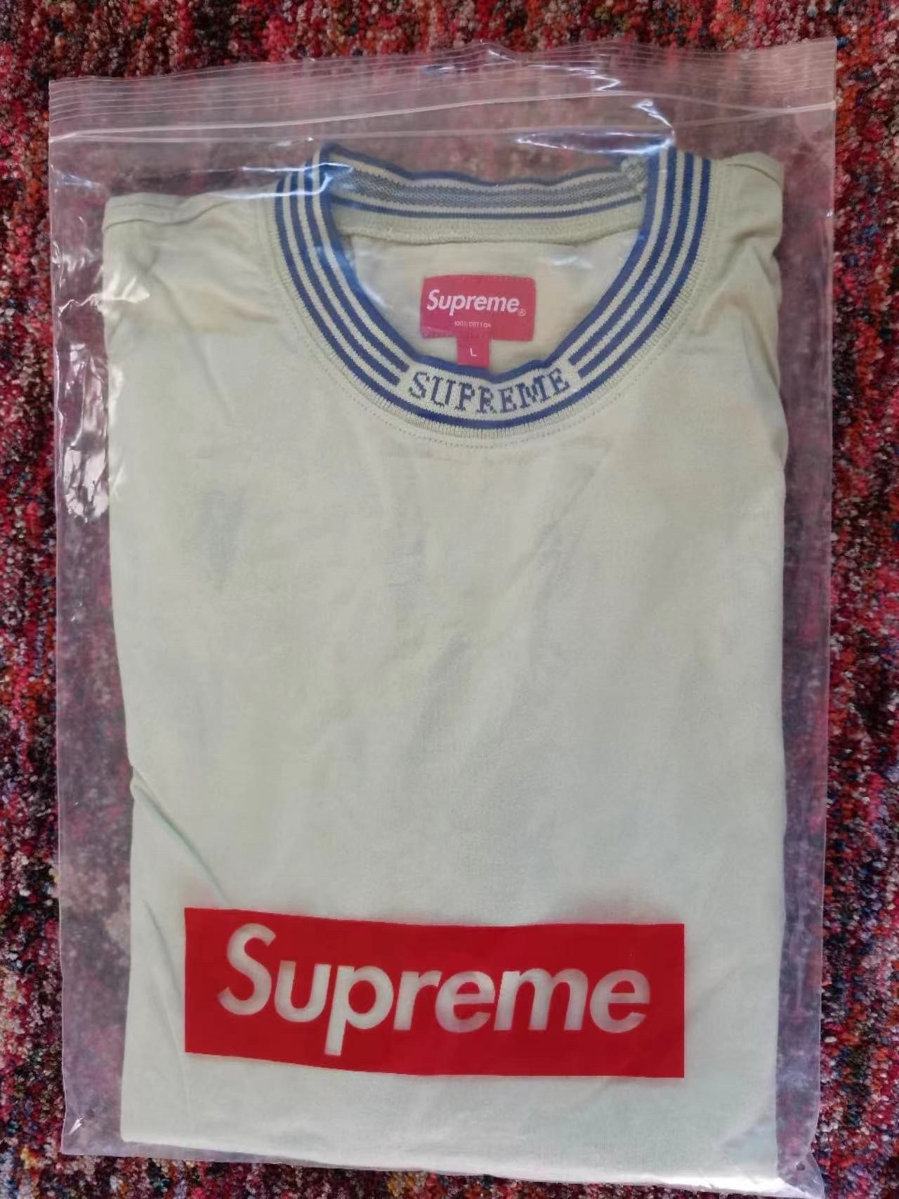 Supreme × Vintage BRAND NEW* Supreme SS17 Rib Logo Stripe L/S Tee Size US L / EU 52-54 / 3 - 2 Thumbnail