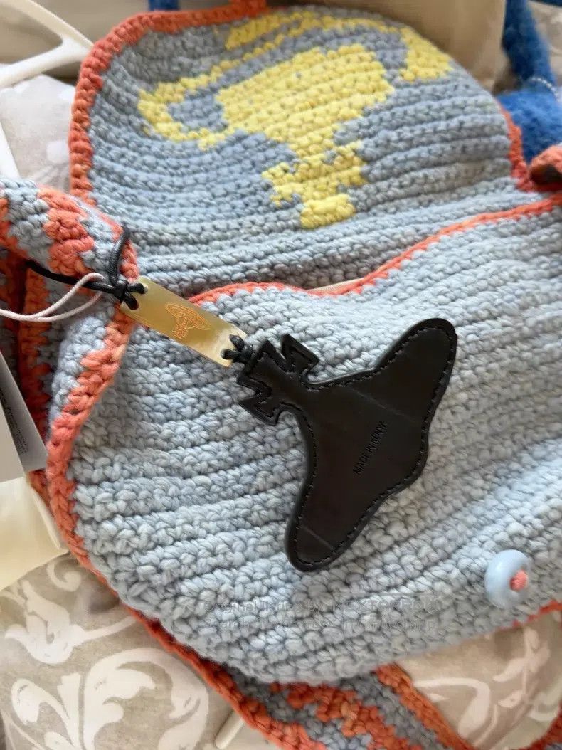 Vivienne Westwood Vivienne Westwood size os Lucky Crescent-Shaped Crochet Bag Size ONE SIZE - 5 Thumbnail