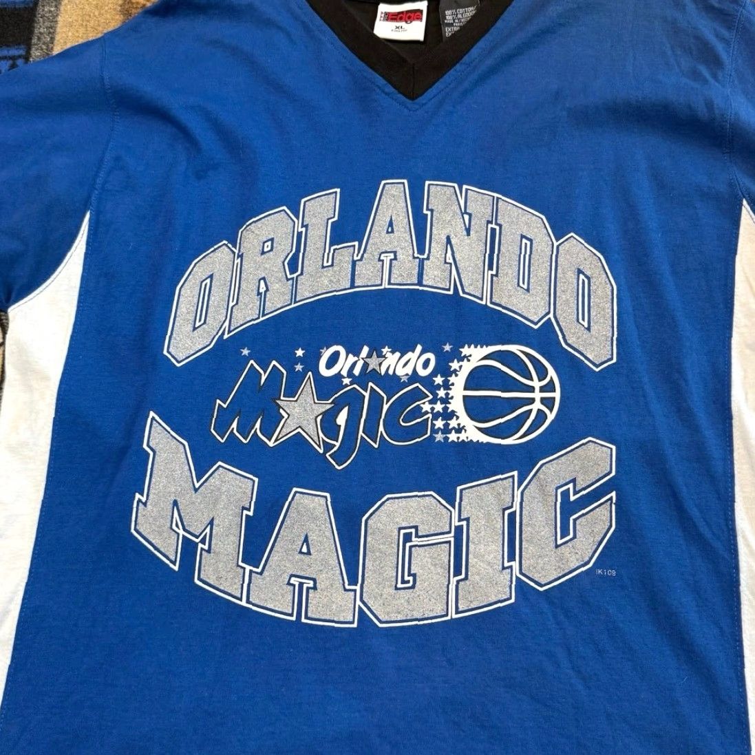 NBA VINTAGE 1990s Orlando Magic NBA Basketball T-Shirt XL Pro Edge Blue Silver Shirt Mens 90s Sports NBA Magic Basketball Vintage Size US XL / EU 56 / 4 - 4 Thumbnail