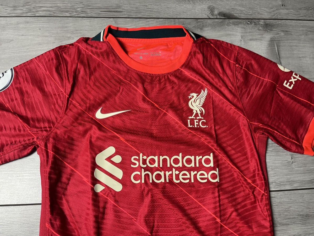 Nike LIVERPOOL NIKE 2021/2022 FOOTBALL JERSEY ALEXANDER ARNOLD Size US S / EU 44-46 / 1 - 3 Thumbnail