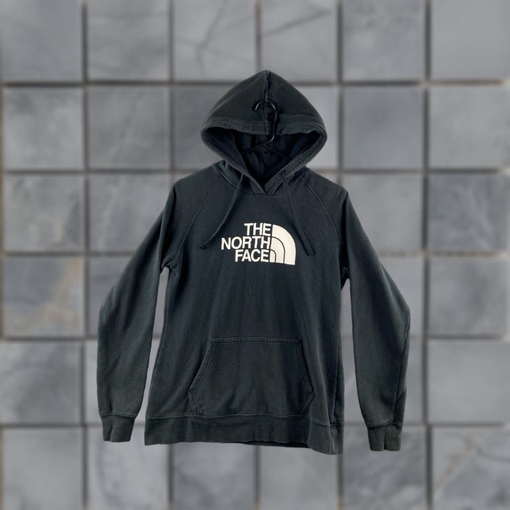 The North Face The North Face Hoodie Womens M Black Pullover Fleece Graphic Logo Pockets Size M / US 6-8 / IT 42-44 - 1 Thumbnail