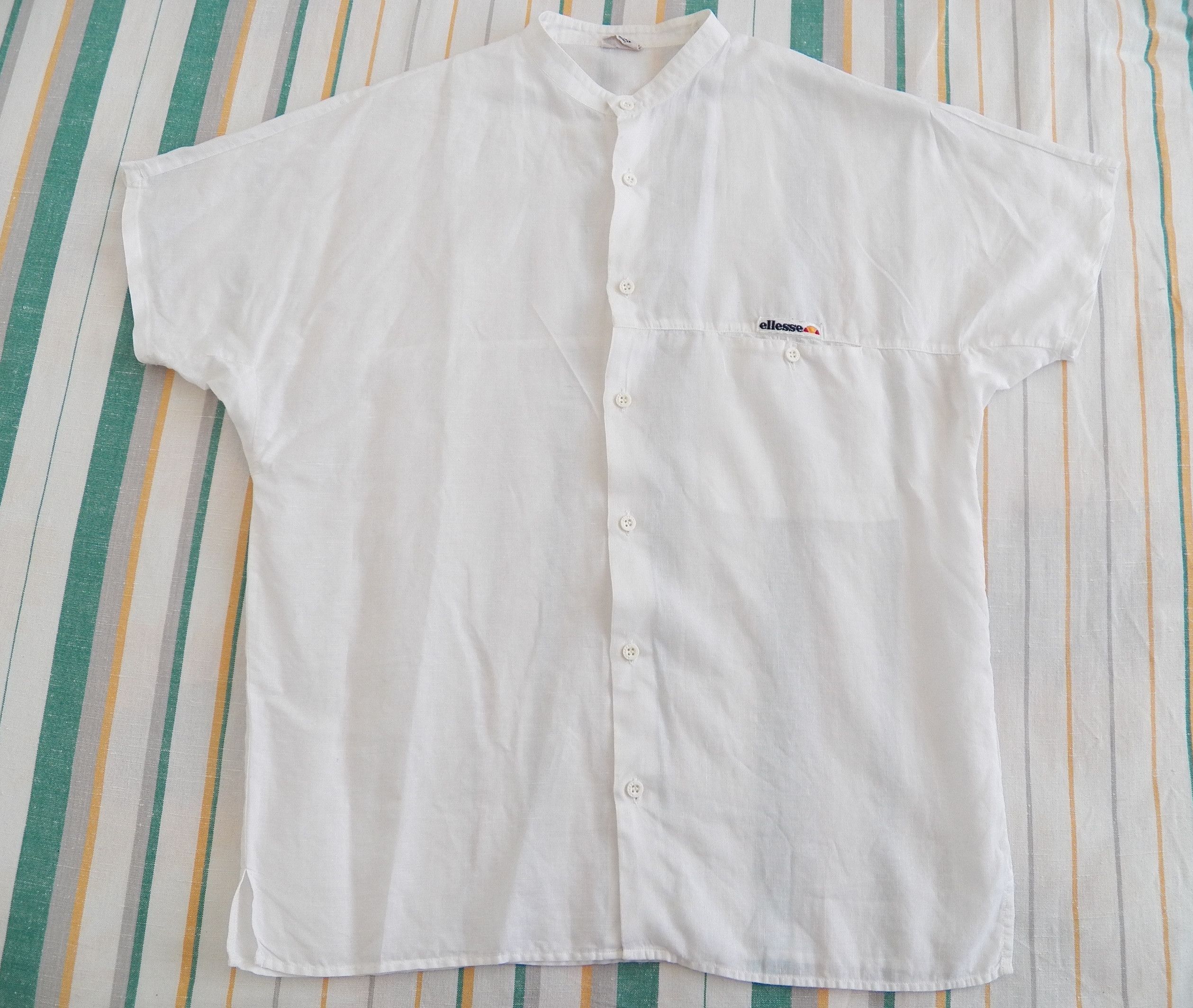 Ellesse Vintage ellesse MENS SHIRT Linen Short Sleeve Button Front Size US M / EU 48-50 / 2 - 1 Thumbnail