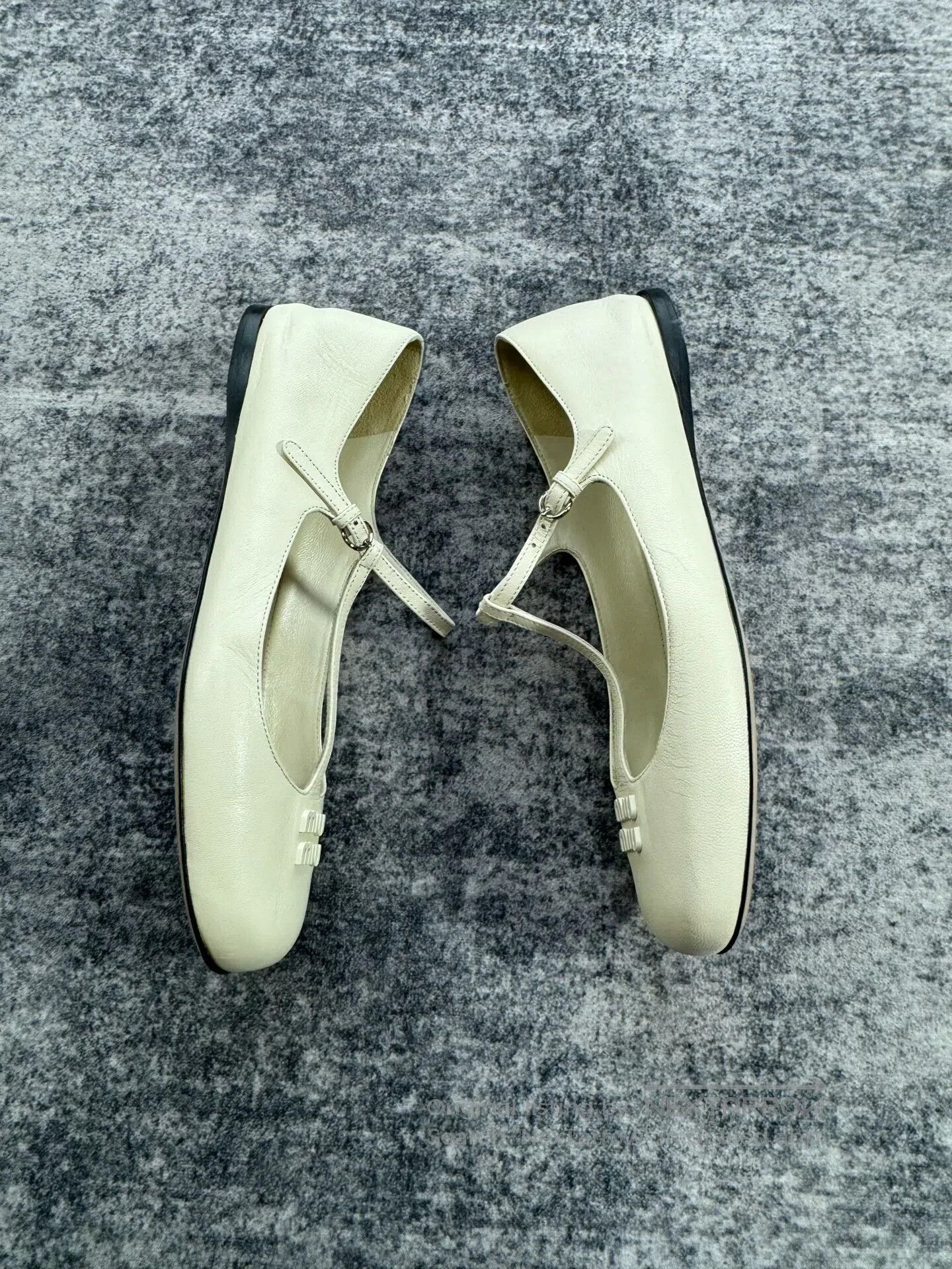 Miu Miu Miu Miu Ivory White Lambskin Letter Logo Flats| Size US 7 / IT 37 - 5 Thumbnail