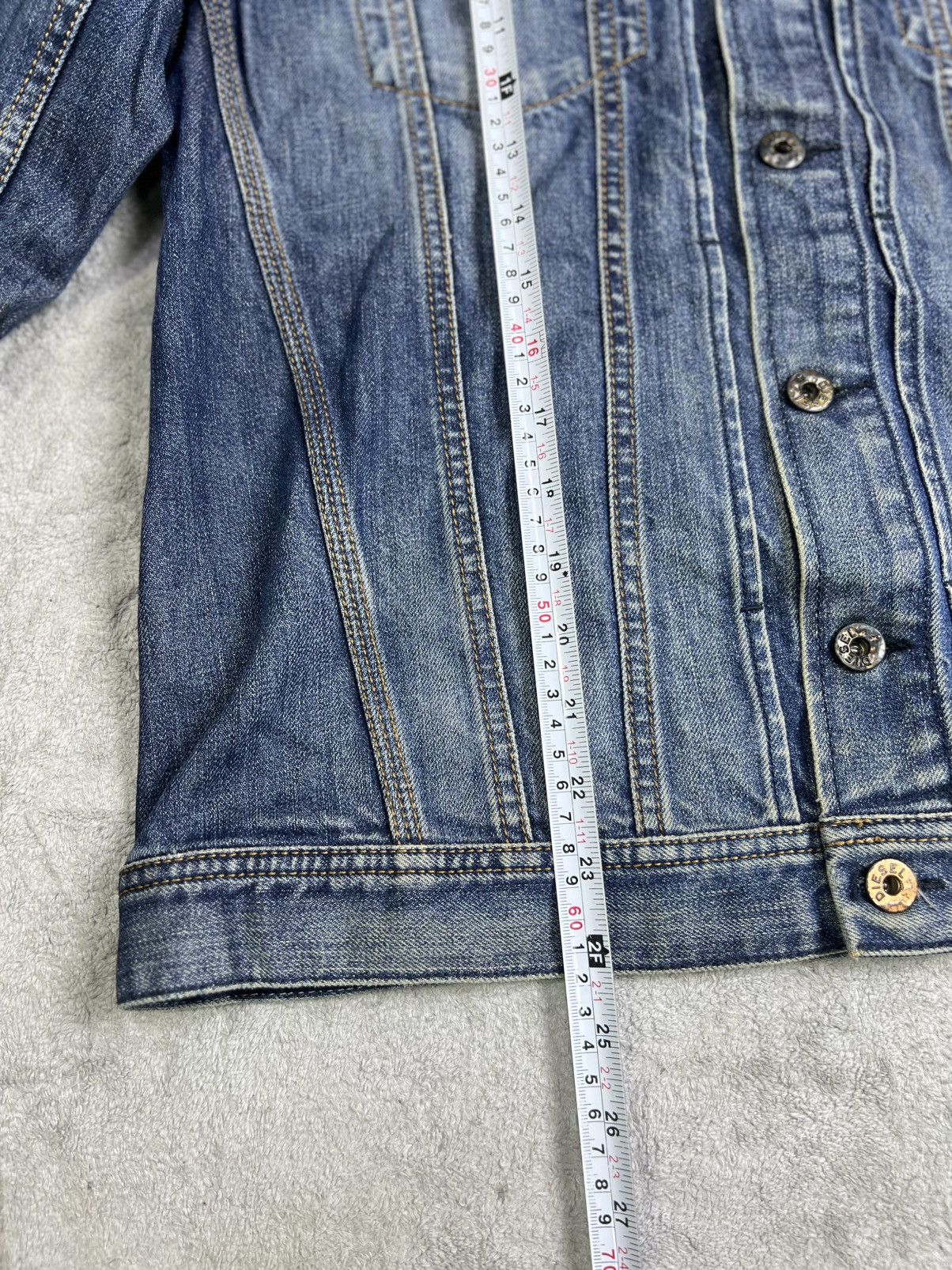 Diesel Vintage Diesel Industry Denim Jacket Distressed Wash Trucker Size US M / EU 48-50 / 2 - 11 Thumbnail