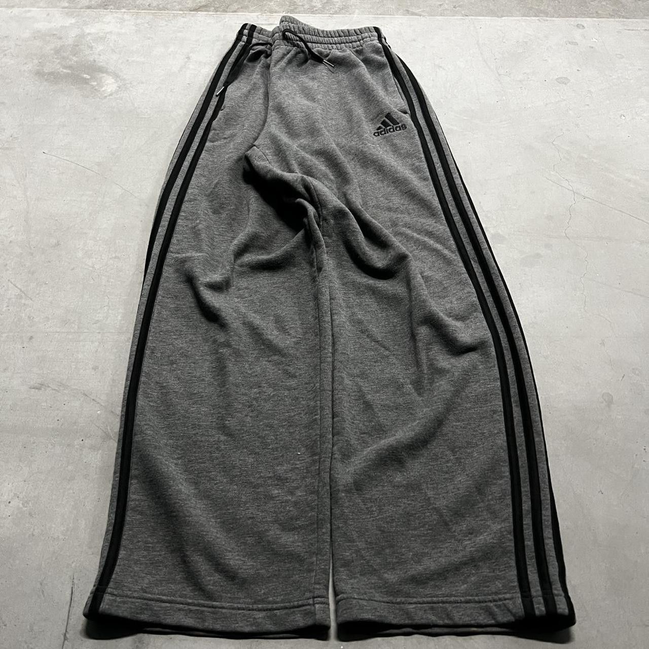 Adidas × Vintage Vintage Y2K Baggy Grey Black Striped Adidas Sweatpants! Size US 34 / EU 50 - 2 Thumbnail
