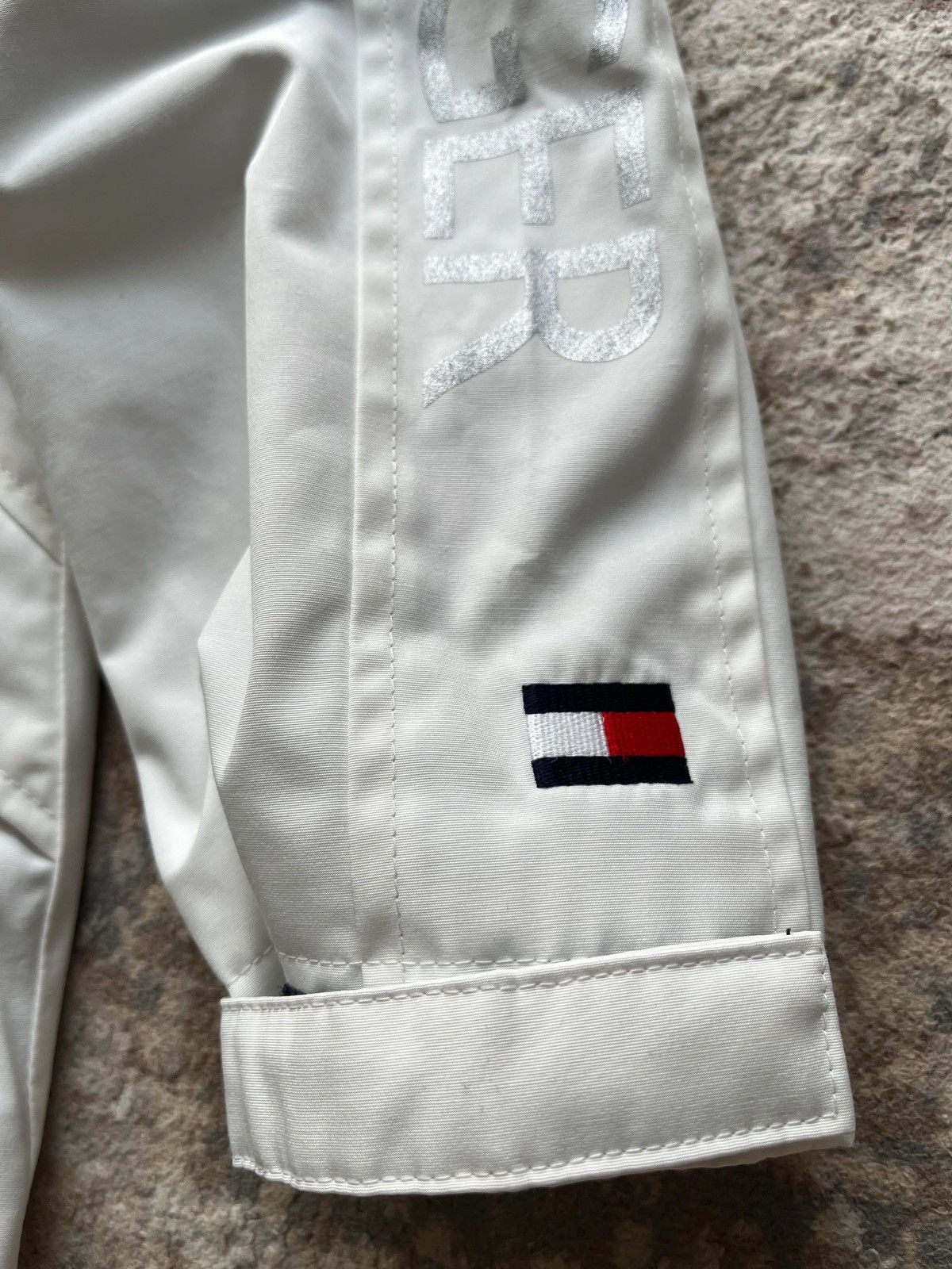Tommy Hilfiger Tommy Hilfiger Jacket White Rare Sz M-L Size M / US 6-8 / IT 42-44 - 11 Thumbnail
