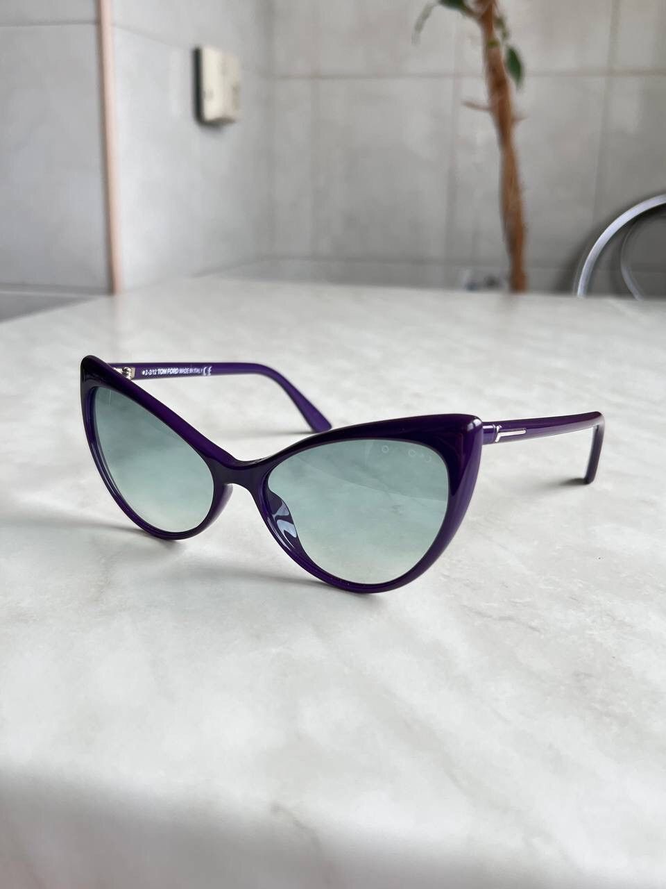 Tom Ford Tom Ford Anastasia Sunglasses Eyewear's Purple Cat Eye Frame Size ONE SIZE - 2 Thumbnail