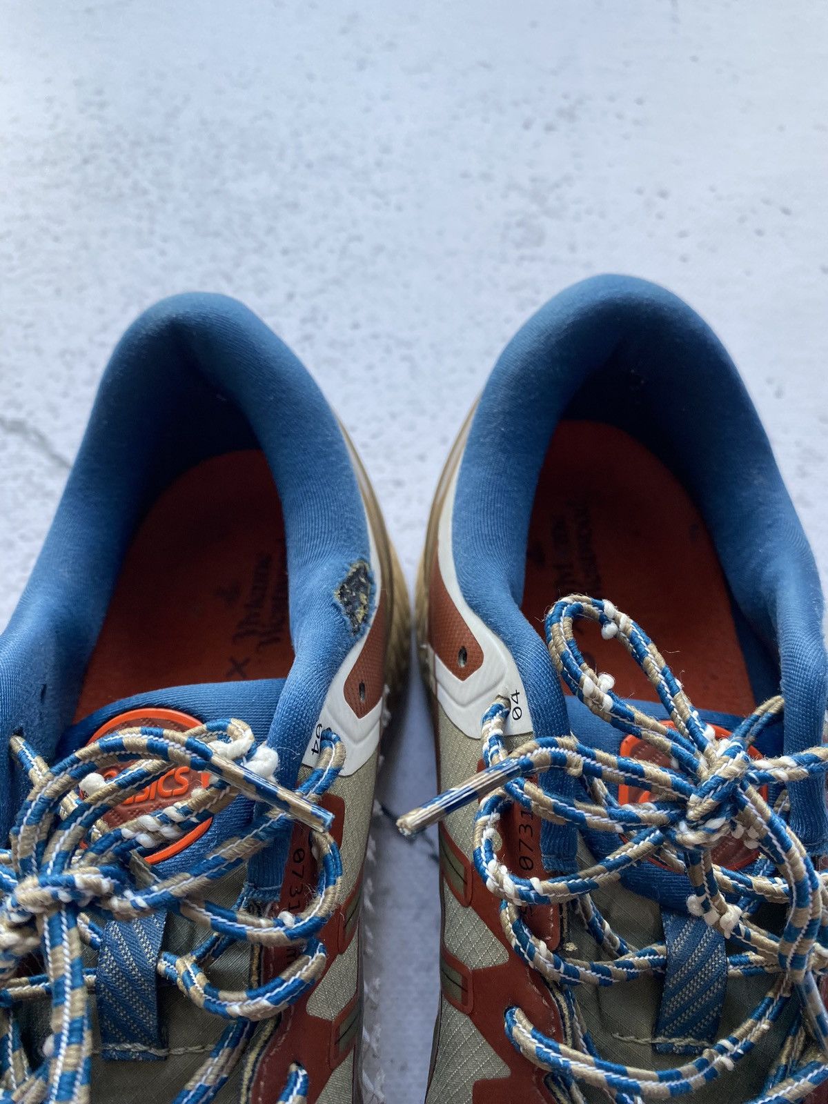 Asics Asics gel kayano 27 x Vivienne Westwood men’s US 8,5 Size US 8.5 / EU 41-42 - 9 Thumbnail