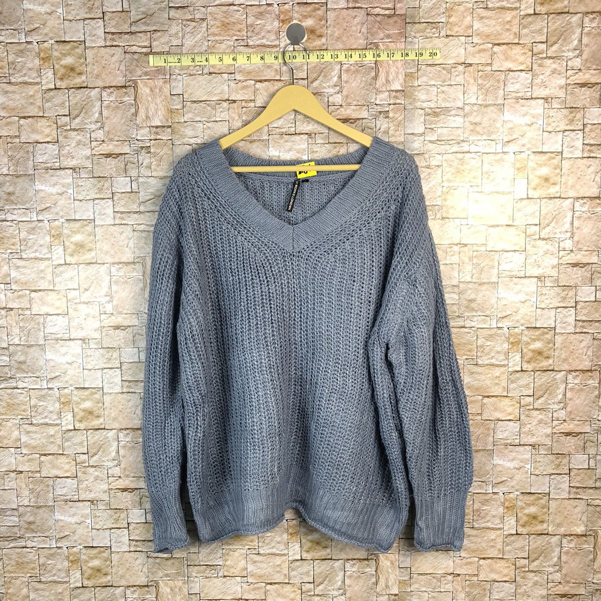 Japanese Brand Hk Works London Blue Knitwear #A818 Size US L / EU 52-54 / 3 - 1 Thumbnail