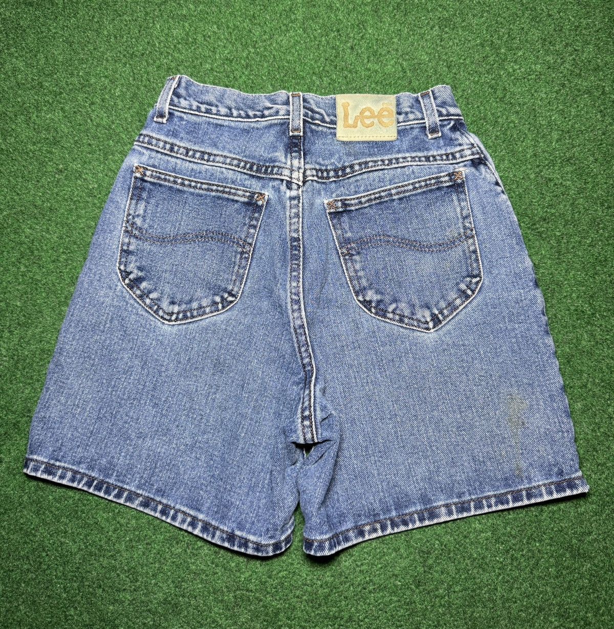 Vintage Vintage 90s Lee Jorts Womens 6 Med 26 7” Grunge Denim Shorts Size 28" / US 6 / IT 42 - 1 Thumbnail