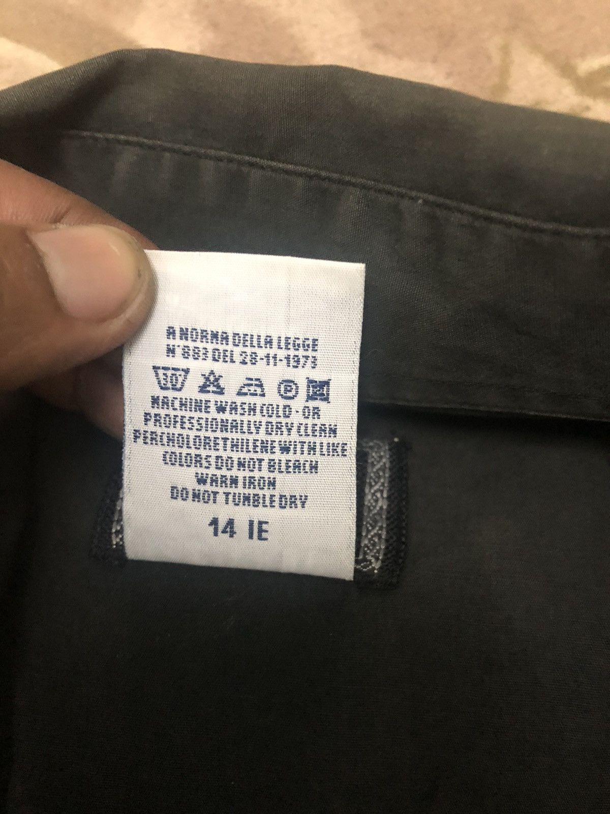 Versace × Vintage Distressed Vintage Versace jeans couture Size US XL / EU 56 / 4 - 6 Thumbnail
