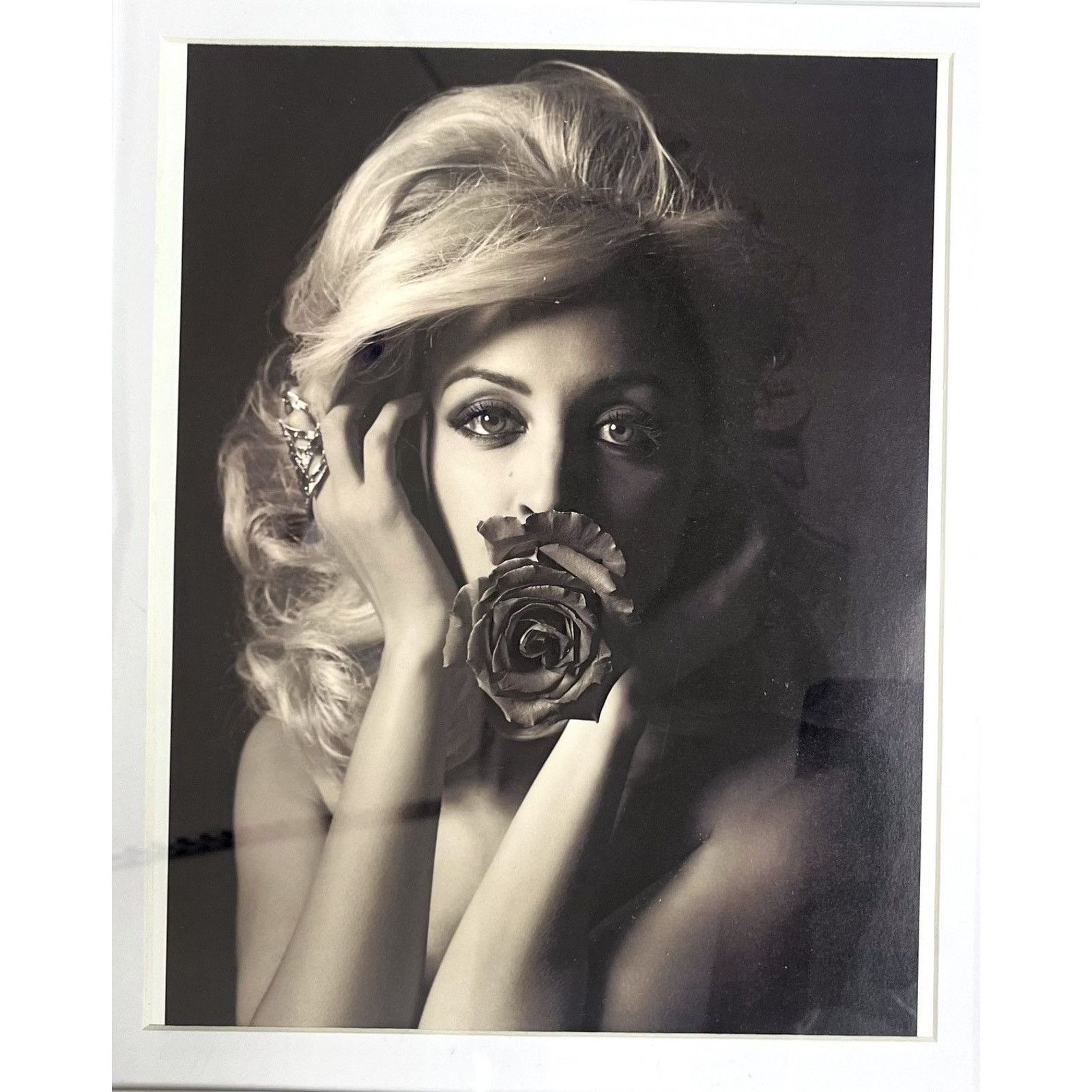 Chrome Hearts × Japanese Brand × Vintage Chrome Hearts flower lady photo Framed poster 9x11 cutout Size ONE SIZE - 2 Thumbnail