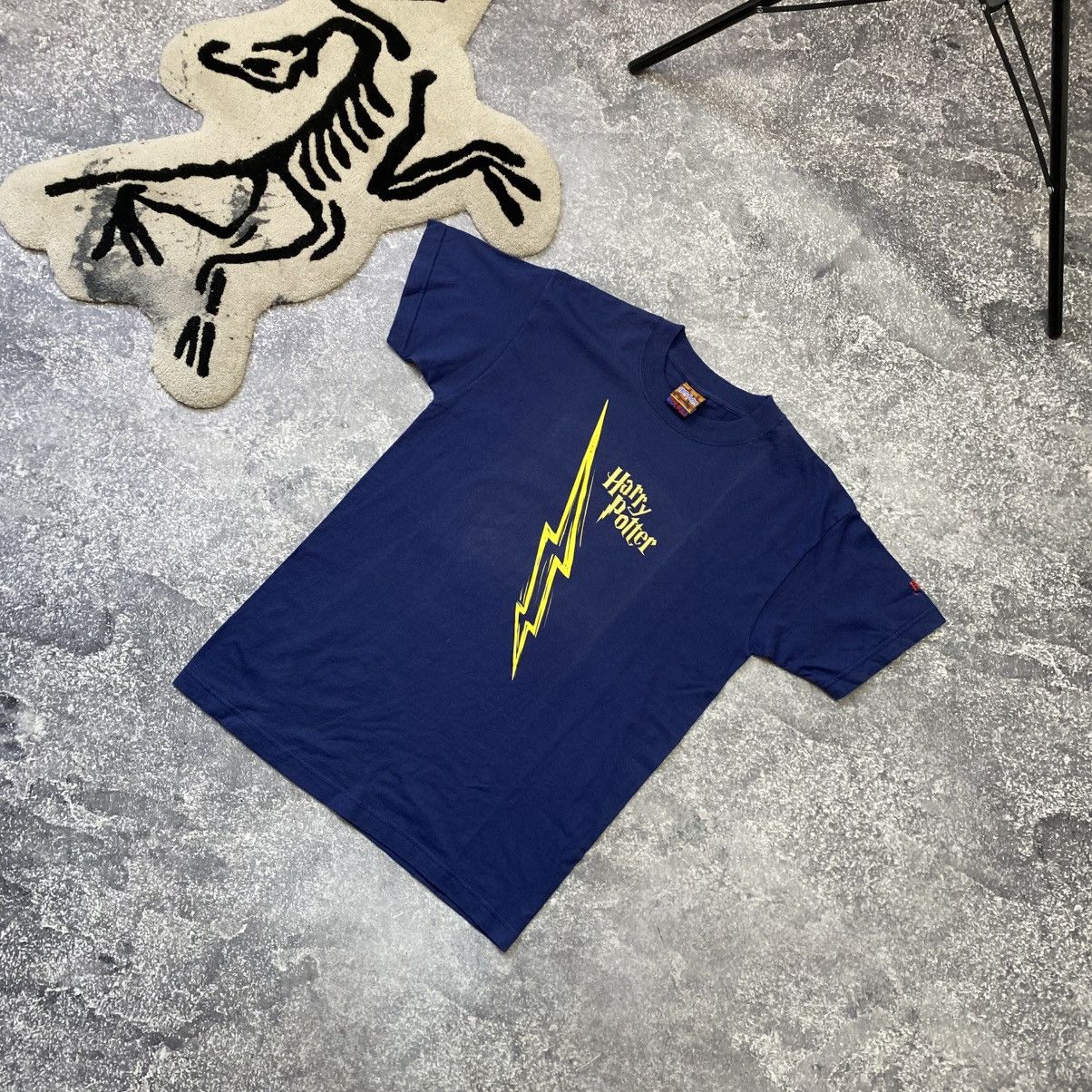 Vintage Vintage Harry Potter 2001 Big logo rare movie tee Size US S / EU 44-46 / 1 - 1 Thumbnail