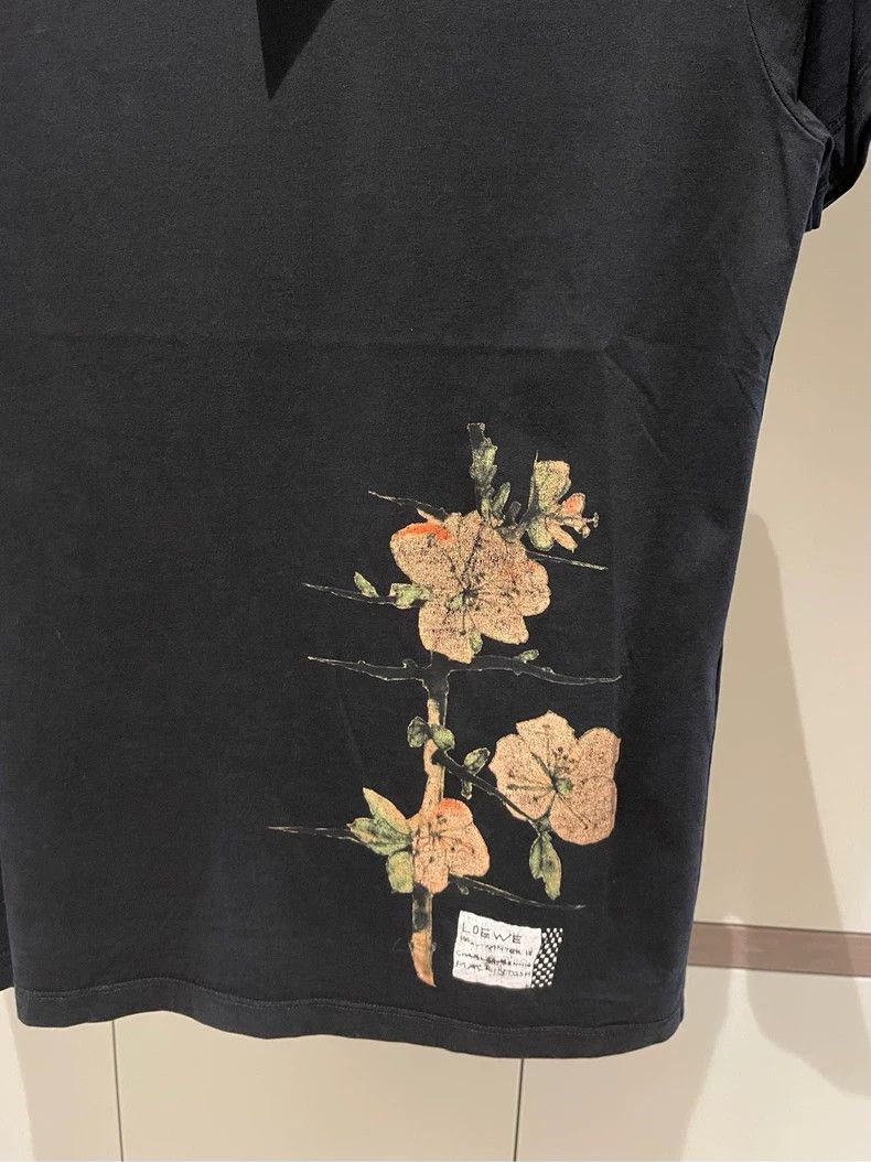 Loewe LOEWE Black floral perforated Logo short sleeve T-shirt Size M / US 6-8 / IT 42-44 - 5 Thumbnail