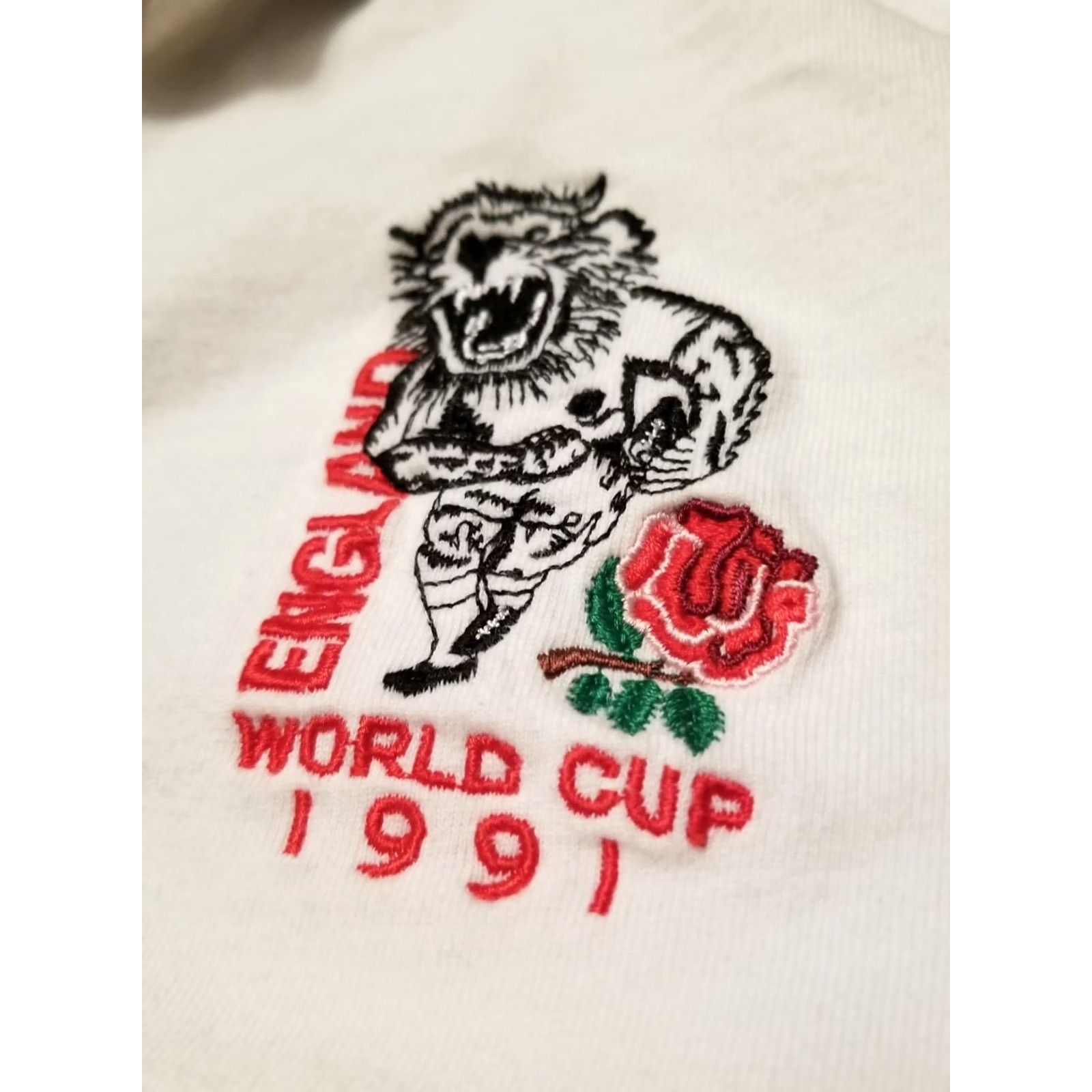 Umbro VINTAGE Umbro Polo Rugby 1991 WORLD CUP NEW ENGLAND LARGE Football Shirt White L Mens Size US L / EU 52-54 / 3 - 3 Thumbnail