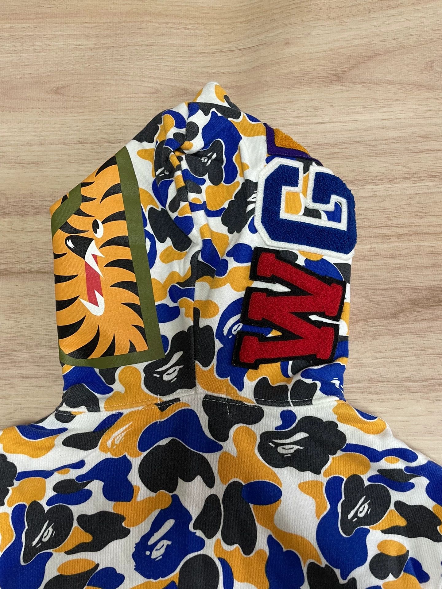 Bape BAPE CITY CAMO Maebashi LTD Shark Hoodie Women S Size S / US 4 / IT 40 - 5 Thumbnail