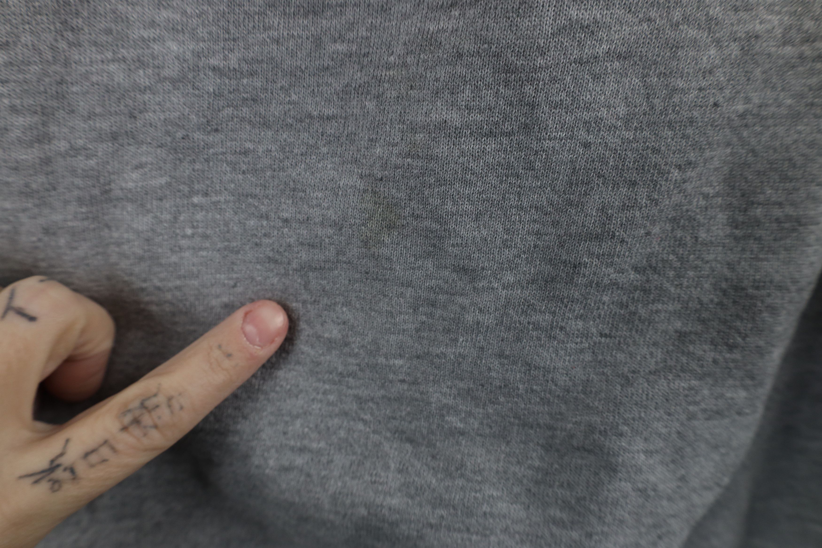 Disney × Vintage Vintage 90s Disney Winnie the Pooh Box Logo Sweatshirt Gray Size 3XL / US 20-22 - 5 Thumbnail