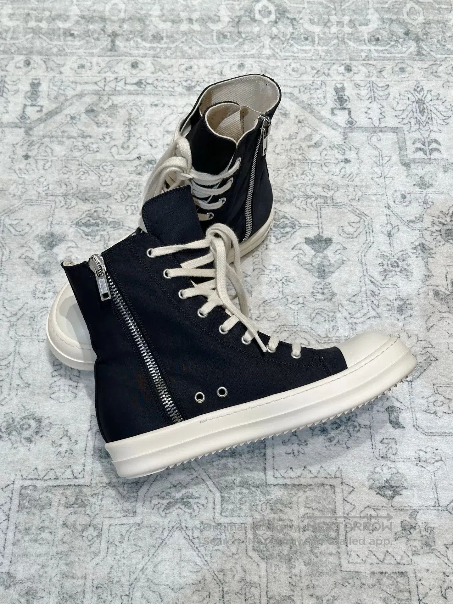 Rick Owens Drkshdw Rick Owens DRKSHDW High-Top Canvas Sneakers. Size US 7 / EU 40 - 5 Thumbnail
