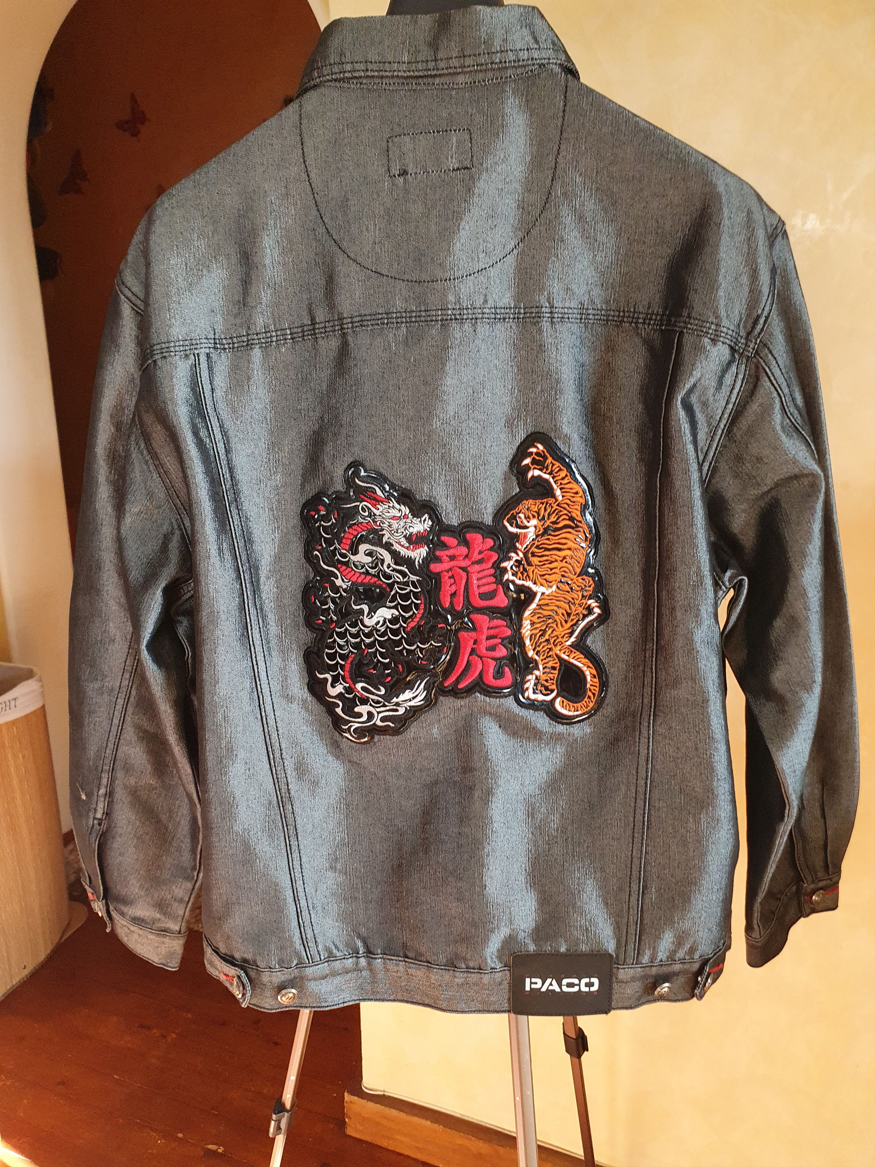 Vintage Pako Embroidered Silver Denim Jacket Vintage Y2K sz L Size US L / EU 52-54 / 3 - 1 Thumbnail