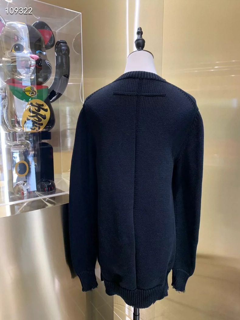 Givenchy Givenchy x070349 Newish Black Sweater XS Size Shoulder Wid Size US XS / EU 42 / 0 - 2 Thumbnail
