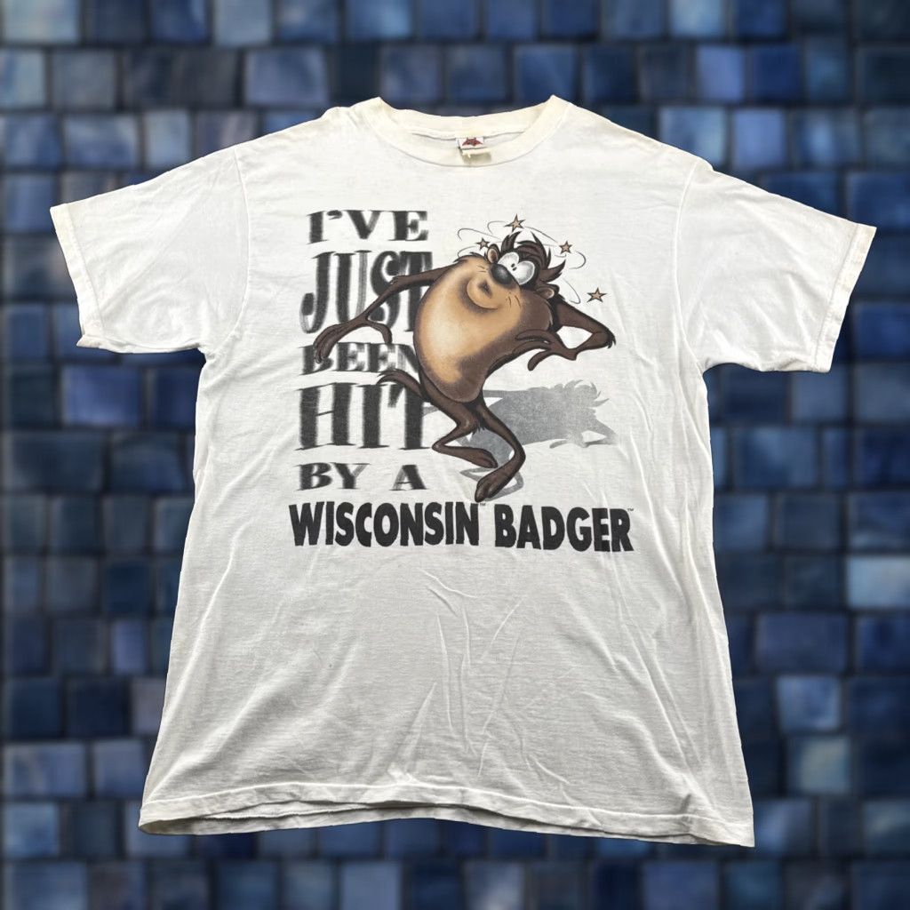 Vintage VINTAGE Looney Tunes Wisconsin Badgers TAZ NCAA Shirt Size L White 1990s 90s T-Shirt Mens Womens Unisex Adults Graphic Print Short Sleeve Size US L / EU 52-54 / 3 - 1 Thumbnail