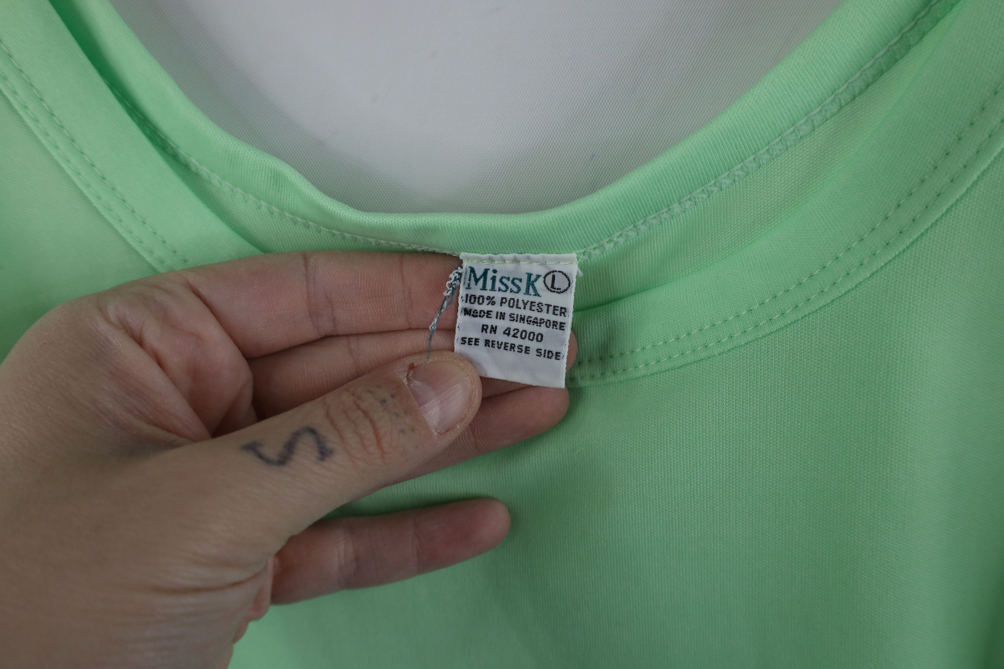 Vintage Vintage 70s Streetwear Knit Tank Top T-Shirt Light Green Size L / US 10 / IT 46 - 6 Thumbnail