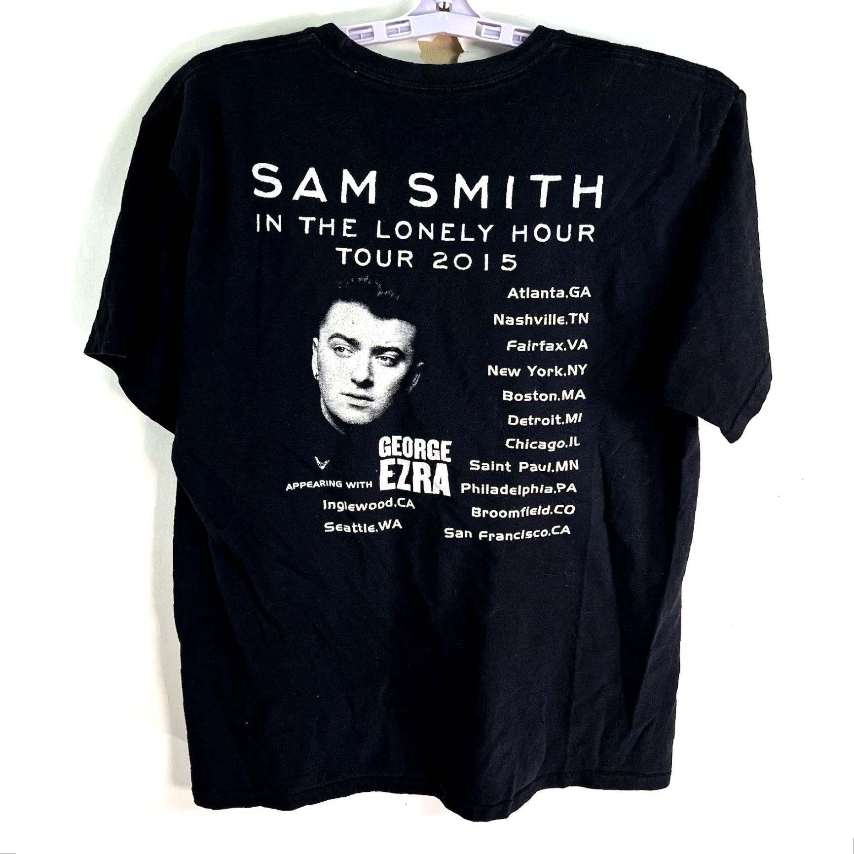 Hanes Sam Smith 2015 Lonely Tour T-Shirt Adult L Black T-Shirt Hanes Cotton Graphic Print Logo Short Sleeve Crew Neck Regular Fit Men - Black Size US L / EU 52-54 / 3 - 3 Thumbnail