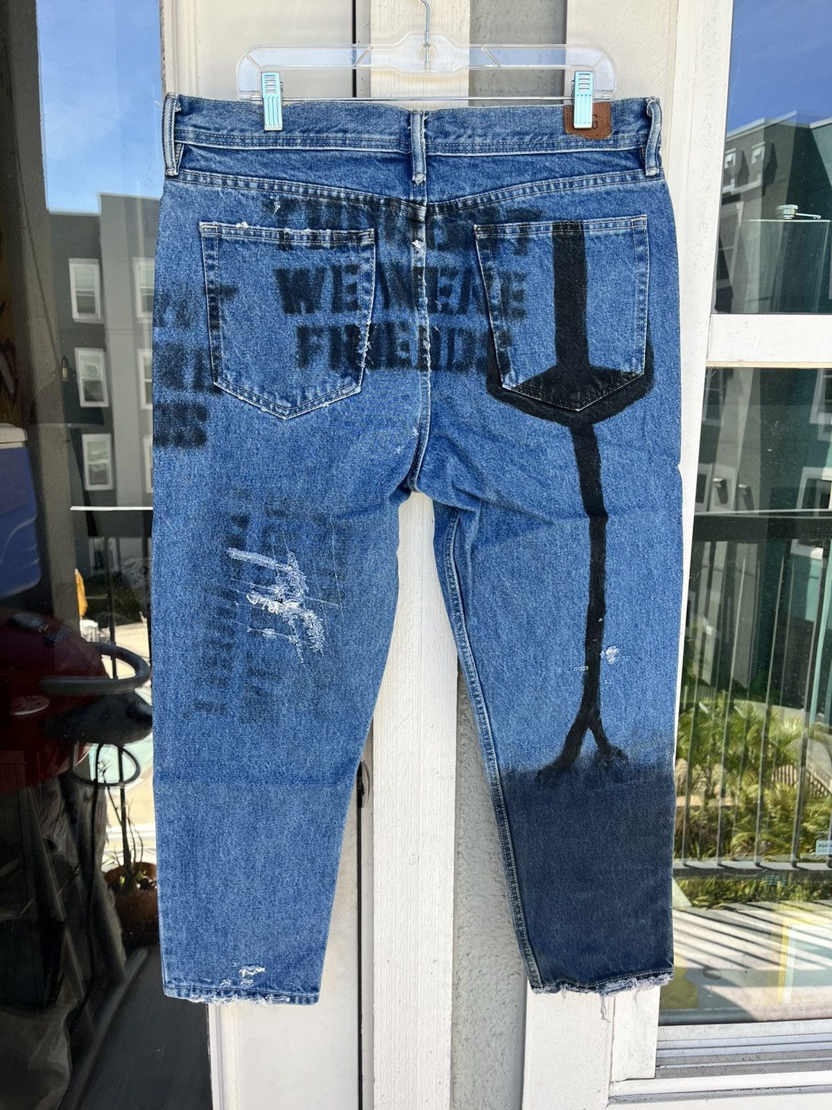 Bdg Custom painted BDG 34x30 denim Size US 34 / EU 50 - 1 Thumbnail