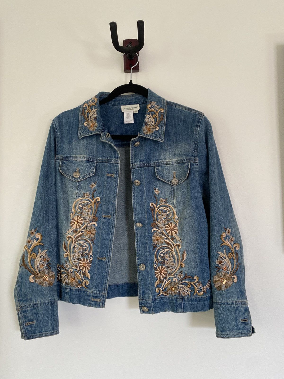 Vintage Western floral embroidered jewels distressed jean jacket Size S / US 4 / IT 40 - 1 Thumbnail
