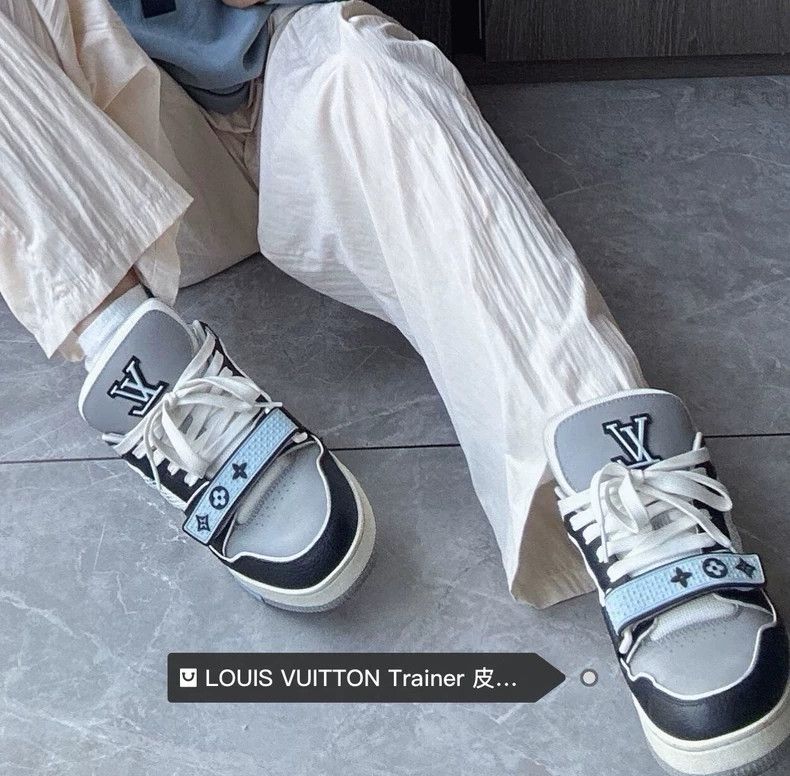 Louis Vuitton Louis Vuitton Trainer Grey-Blue Velcro Shoes Size US 9 / EU 42 - 6 Thumbnail